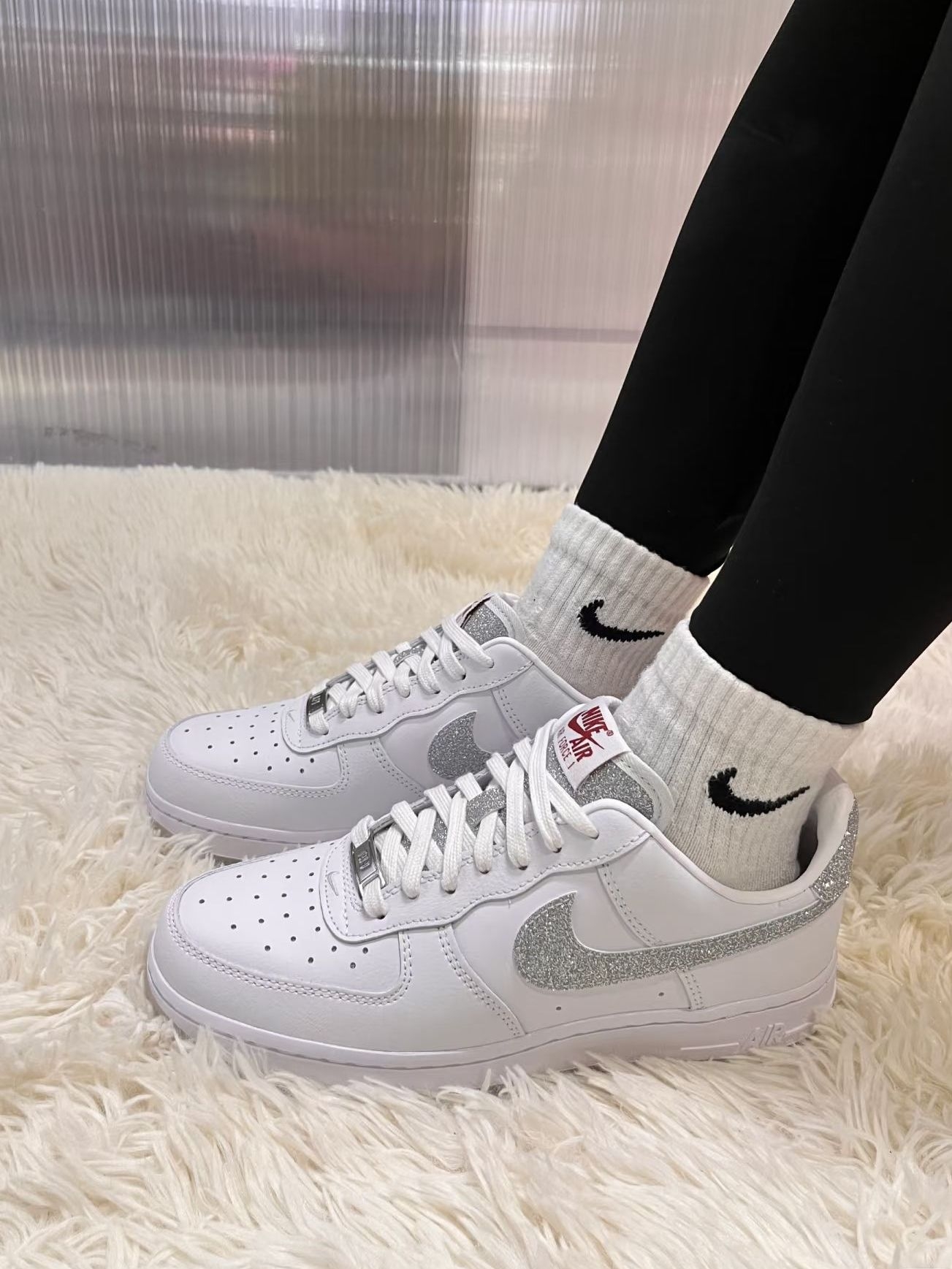 Nike灰白闪鞋 日常穿真的香！