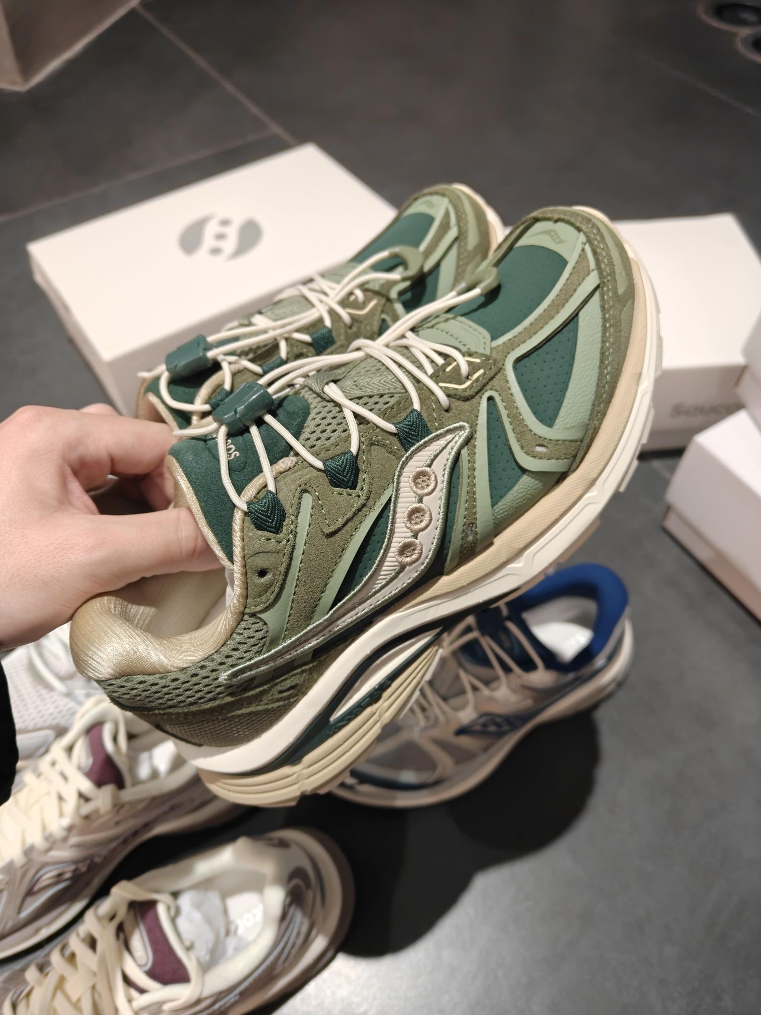 春日踏青！Saucony才是复古鞋性价比真神！ 