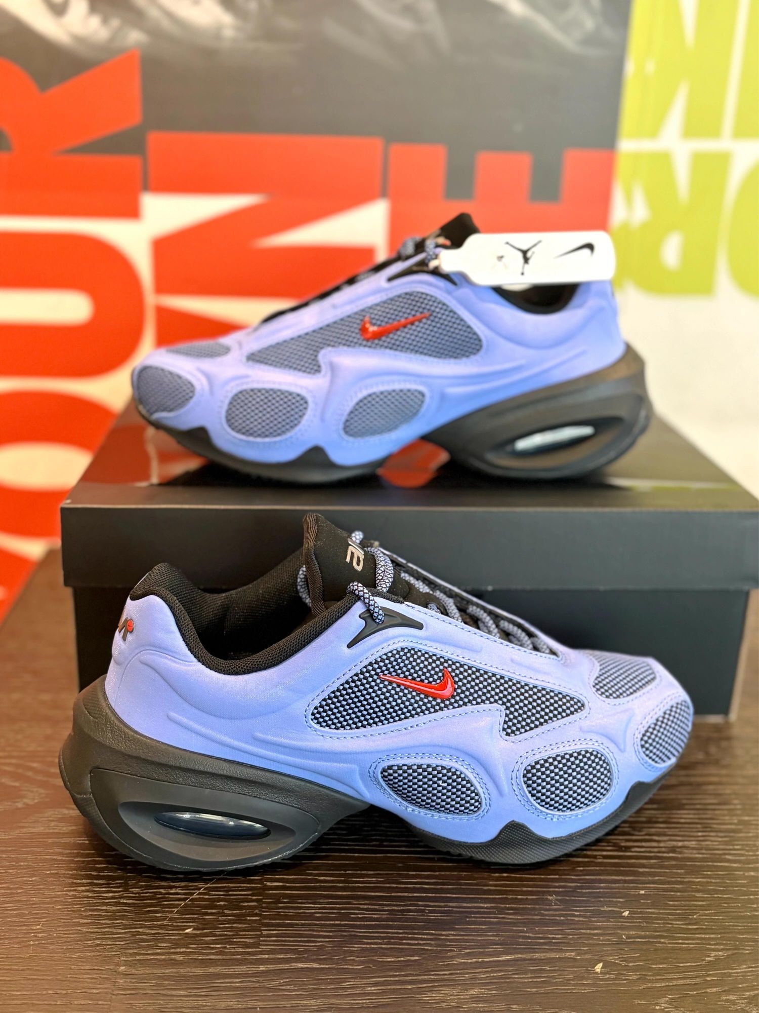 NIKE Air Max Muse