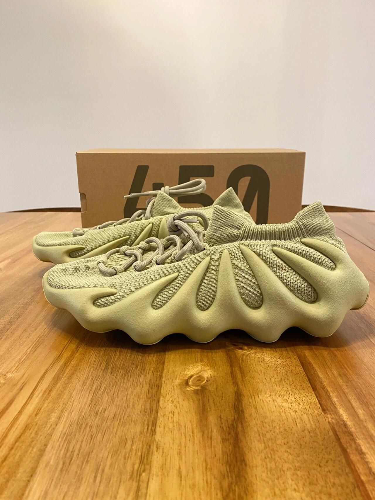 Yeezy 450 Resin 树脂色 Resin这配色不陌生