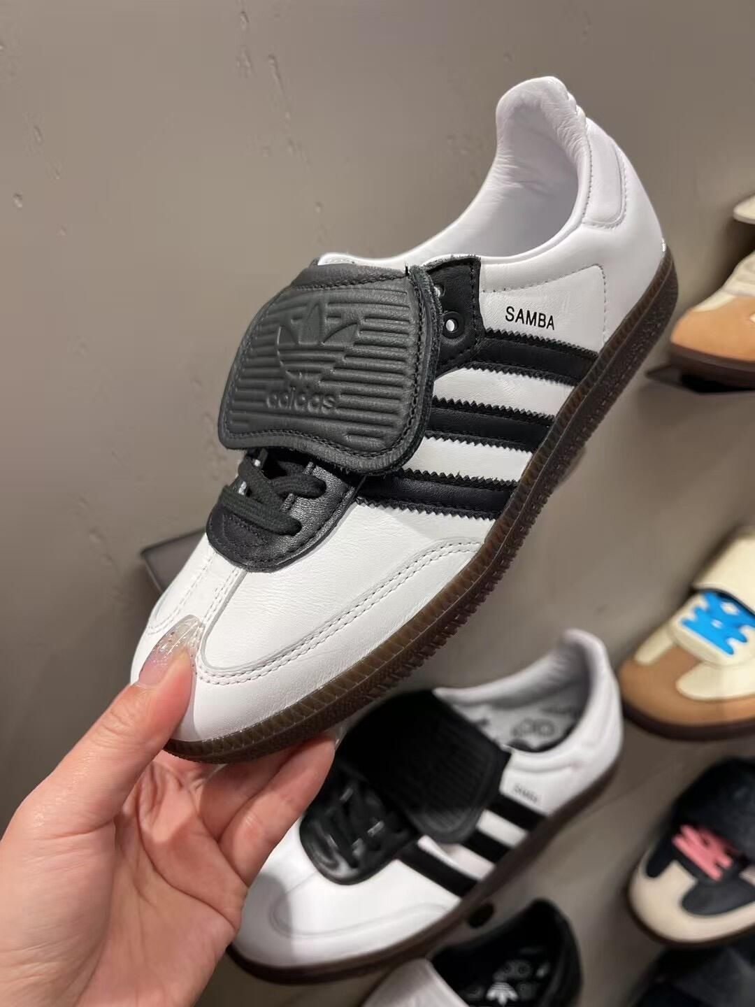 adidas大舌头新配色 