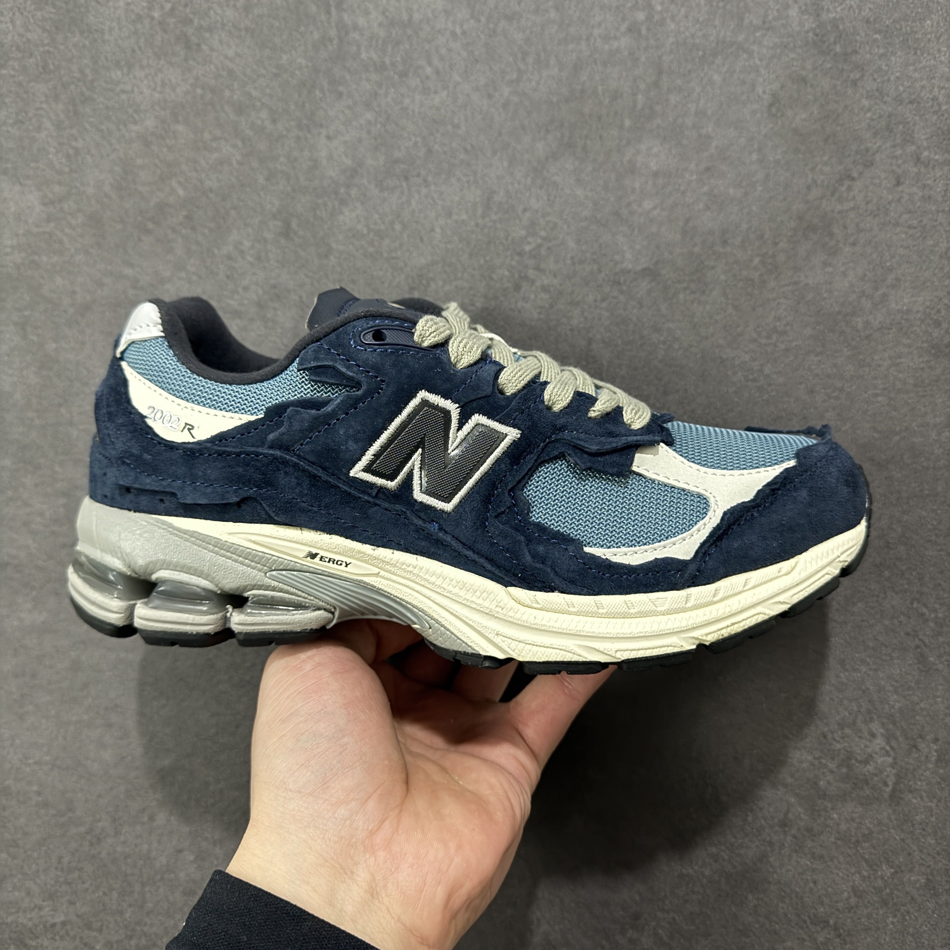New Balance 2002R海军蓝太香了!