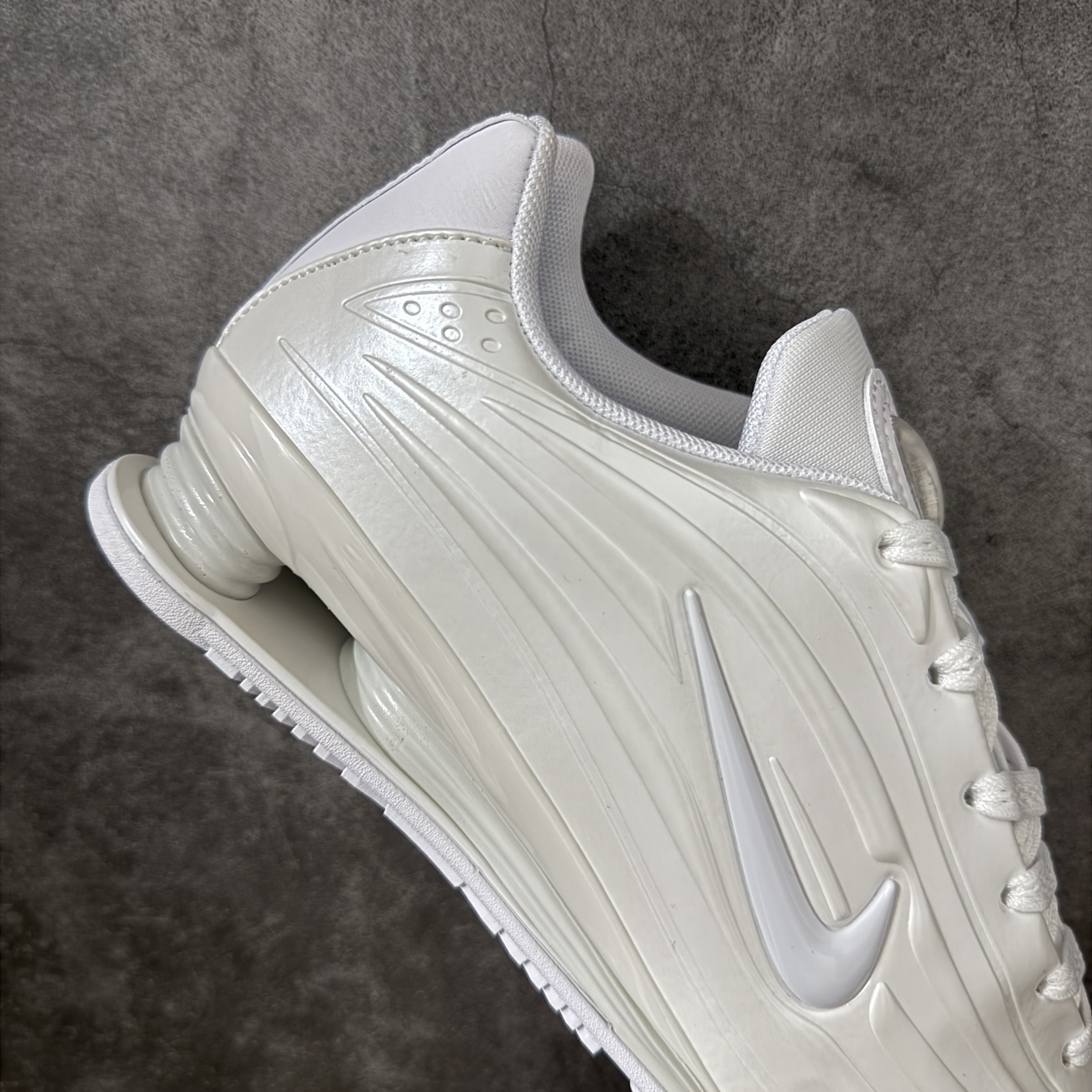 柳智敏同款Nike白气柱球鞋|干净清爽超百搭
