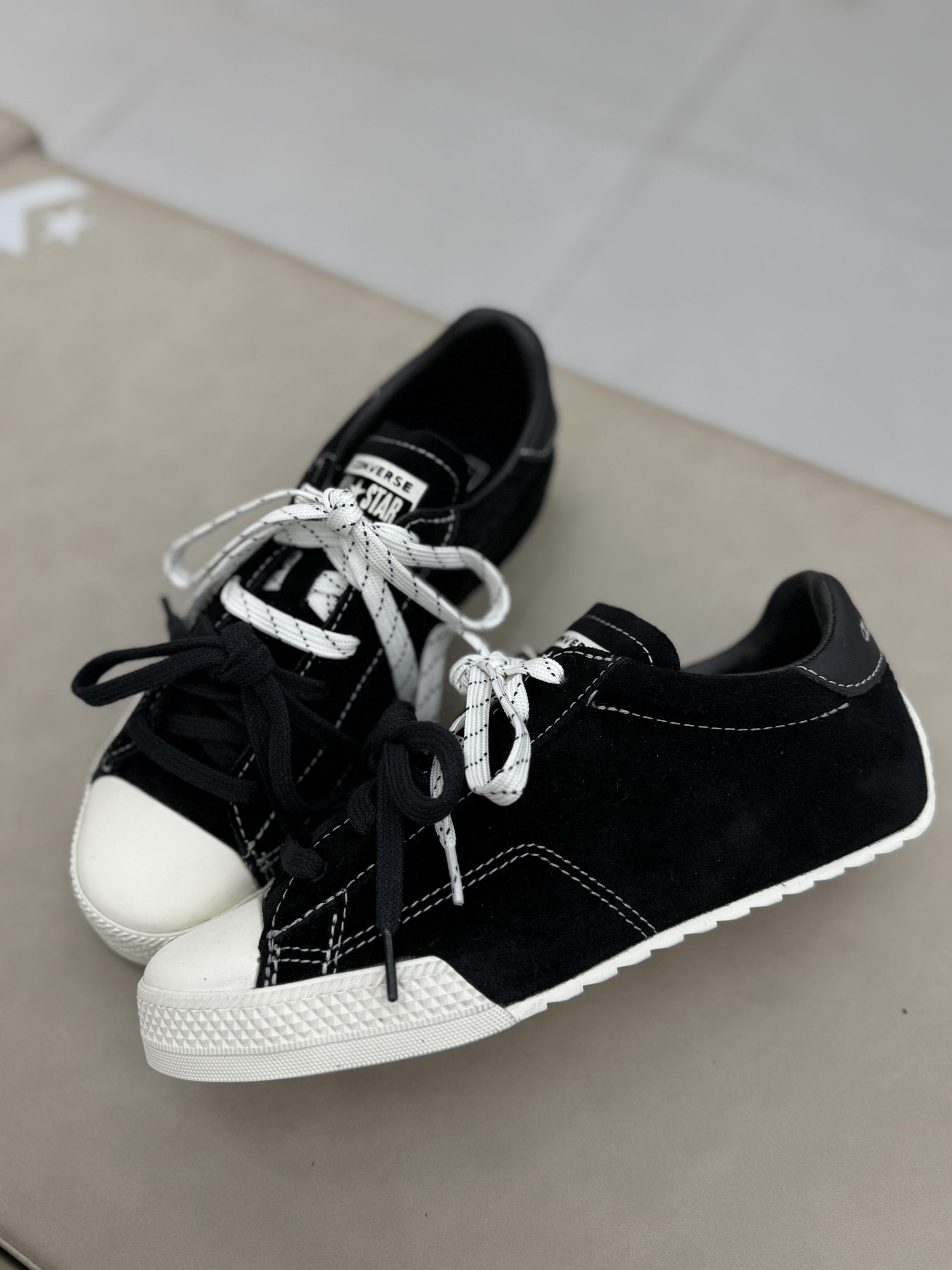 怎么会有这么帅的鞋！👟 匡威薄巧系列 