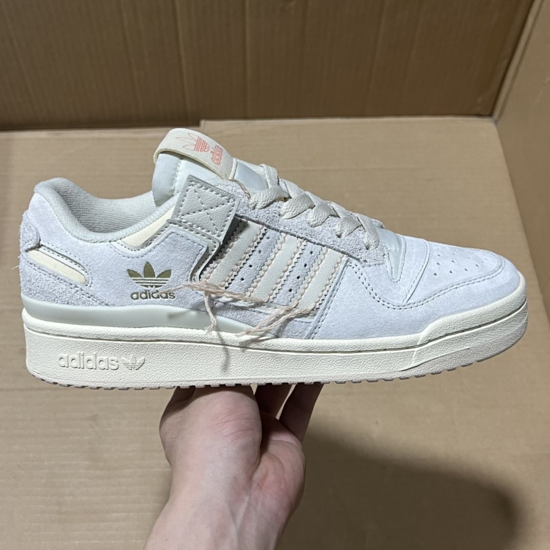 超干净的奶油感阿迪三叶草也太戳我了