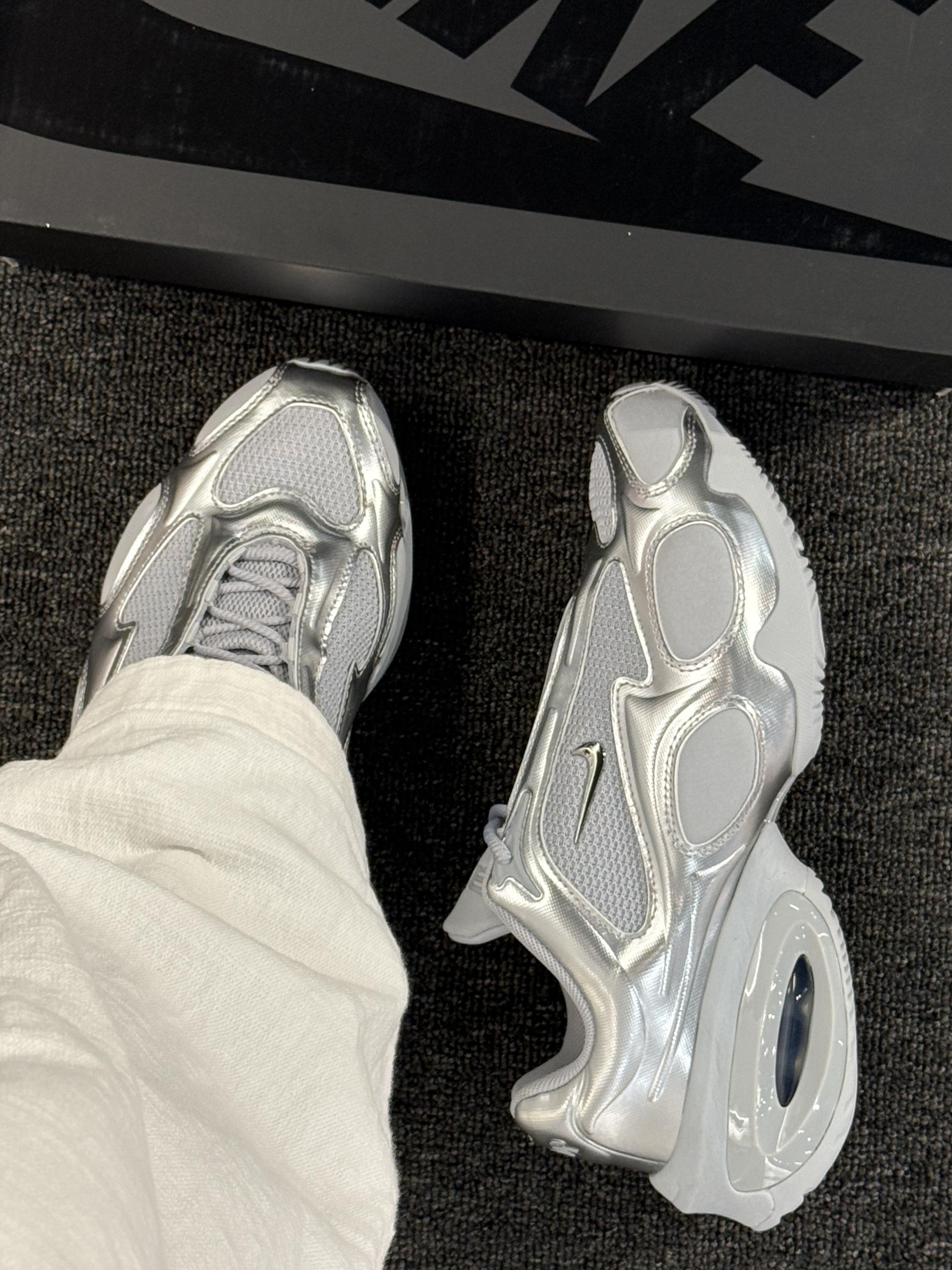 暴走2W步亲测不累脚😭！Nike Air Max Muse白银 这软弹感谁穿谁知道！