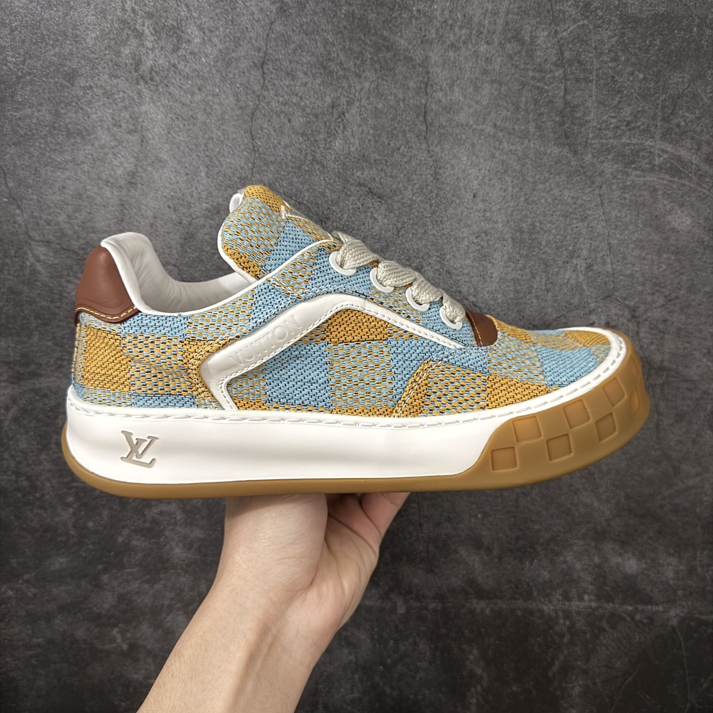 【测评】入手LV海蓝色新鞋，分享真实体验