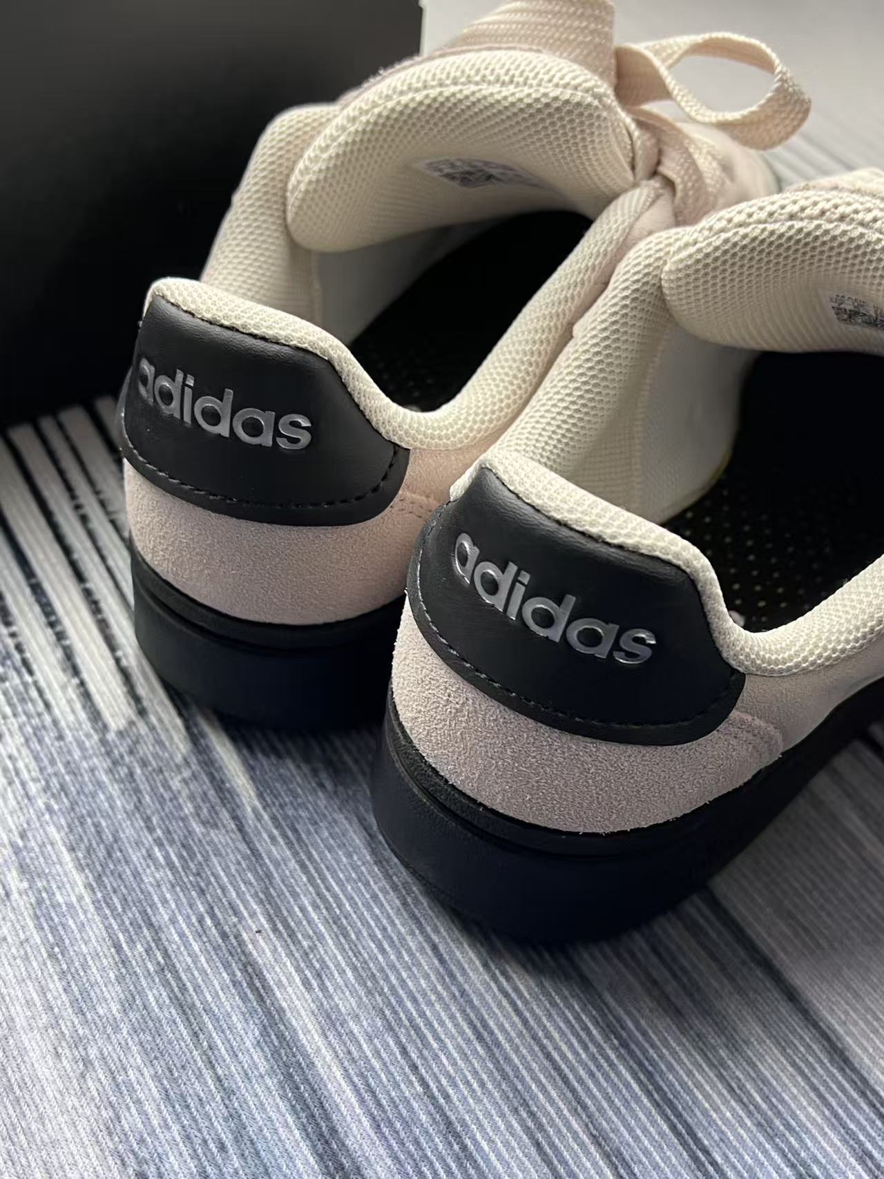  adidas蜜桃奶咖🍵➗垂耳兔🧸🟰甜酷拉满