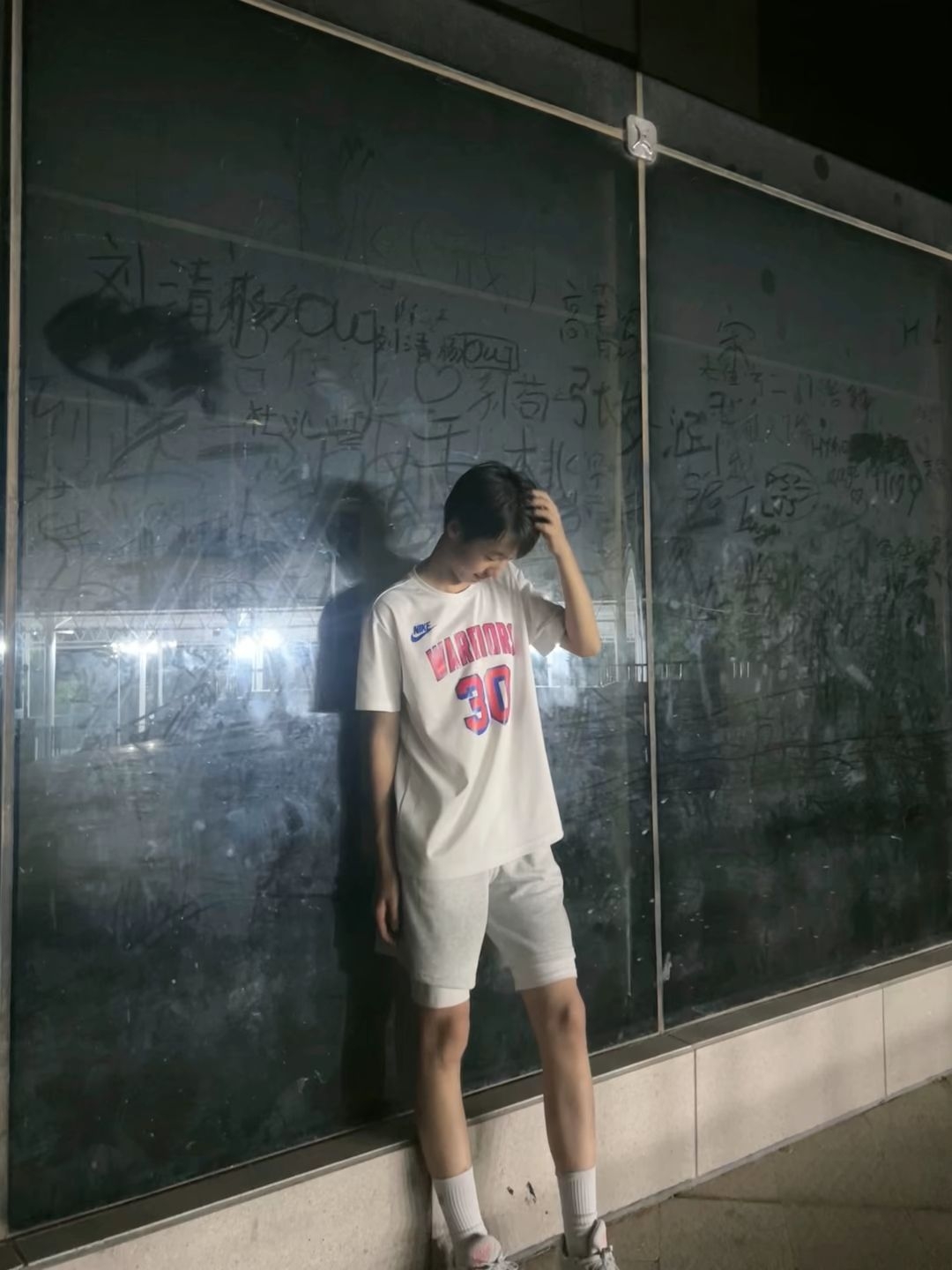 夏日清爽篮球穿搭分享，日常出门百搭款