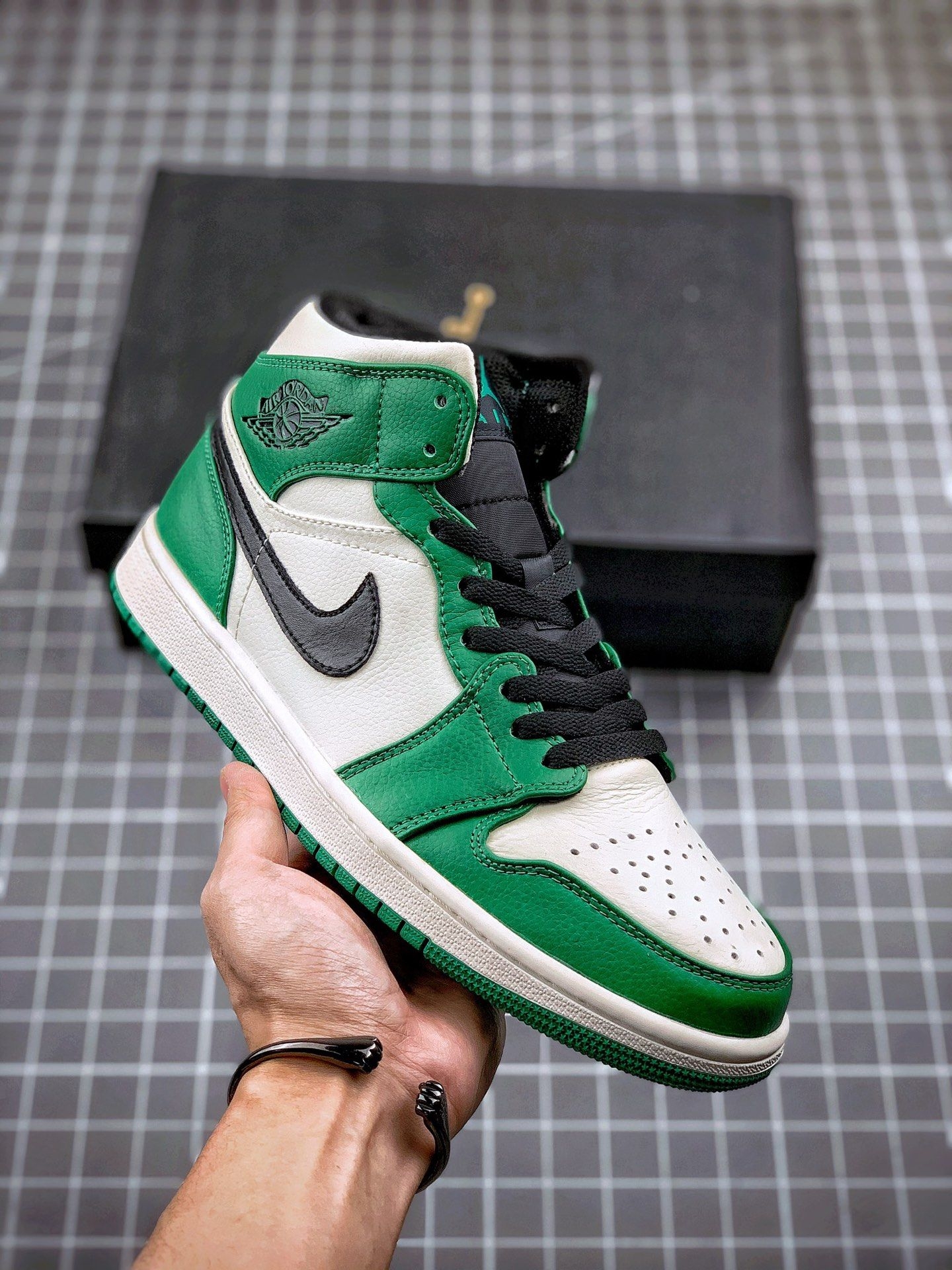 超经典百搭Air Jordan 1凯尔特人配色开箱分享