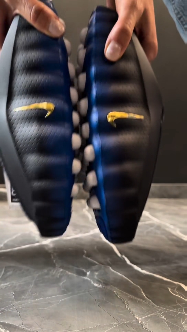 「拆解Nike Mind 001：无鞋帮+抓地颗粒，赛前鞋款的降维打击」