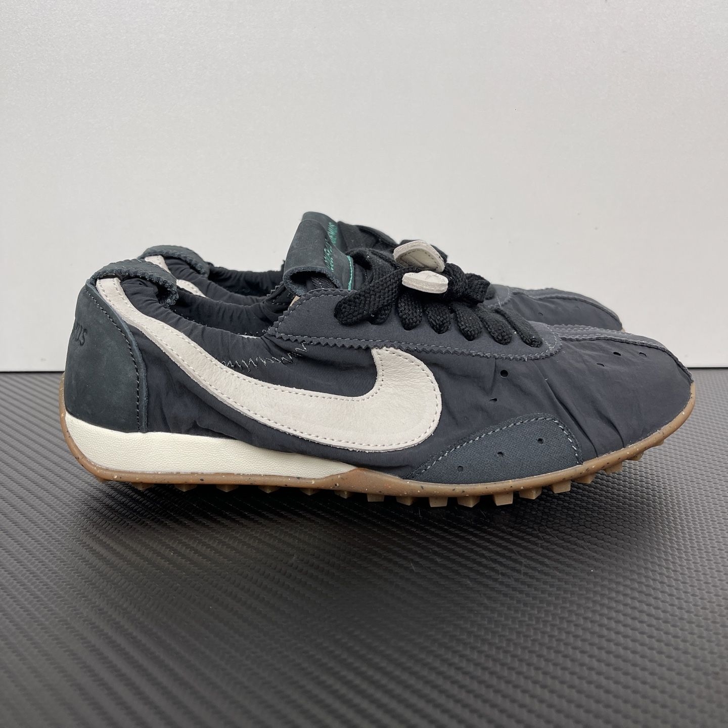 被问爆的Nike x Jacquemus联名球鞋，这颜值谁能不爱