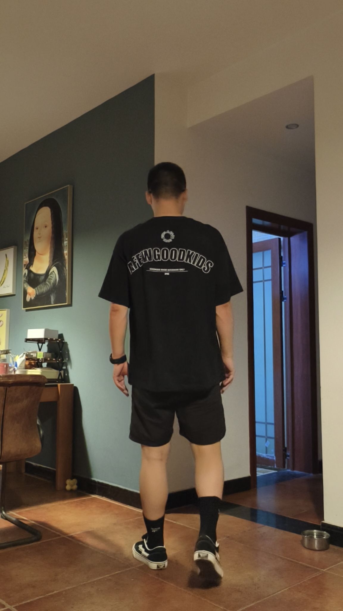 篮球鞋还是板鞋呢