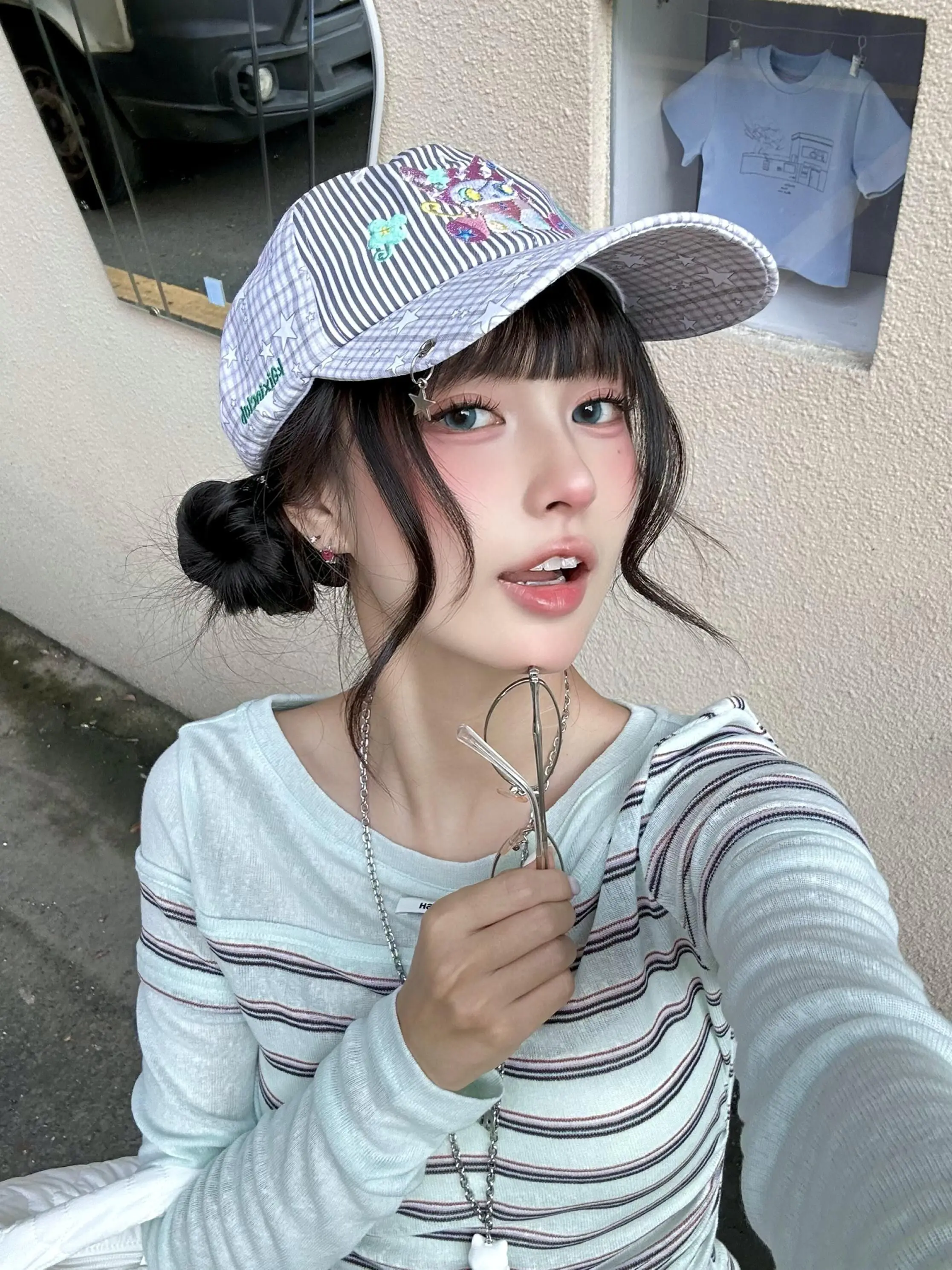 甜酷松弛感穿搭|条纹上衣白色阔腿裤实测分享
