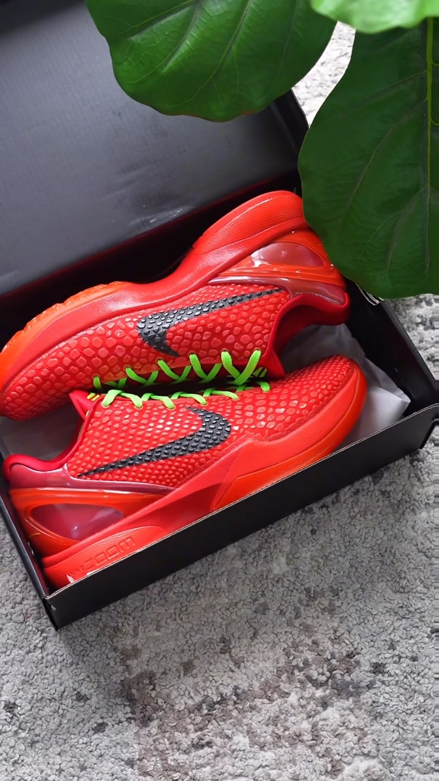 科比6代反转圣诞开箱｜Kobe6 Protro反格林奇红配色全方位解析