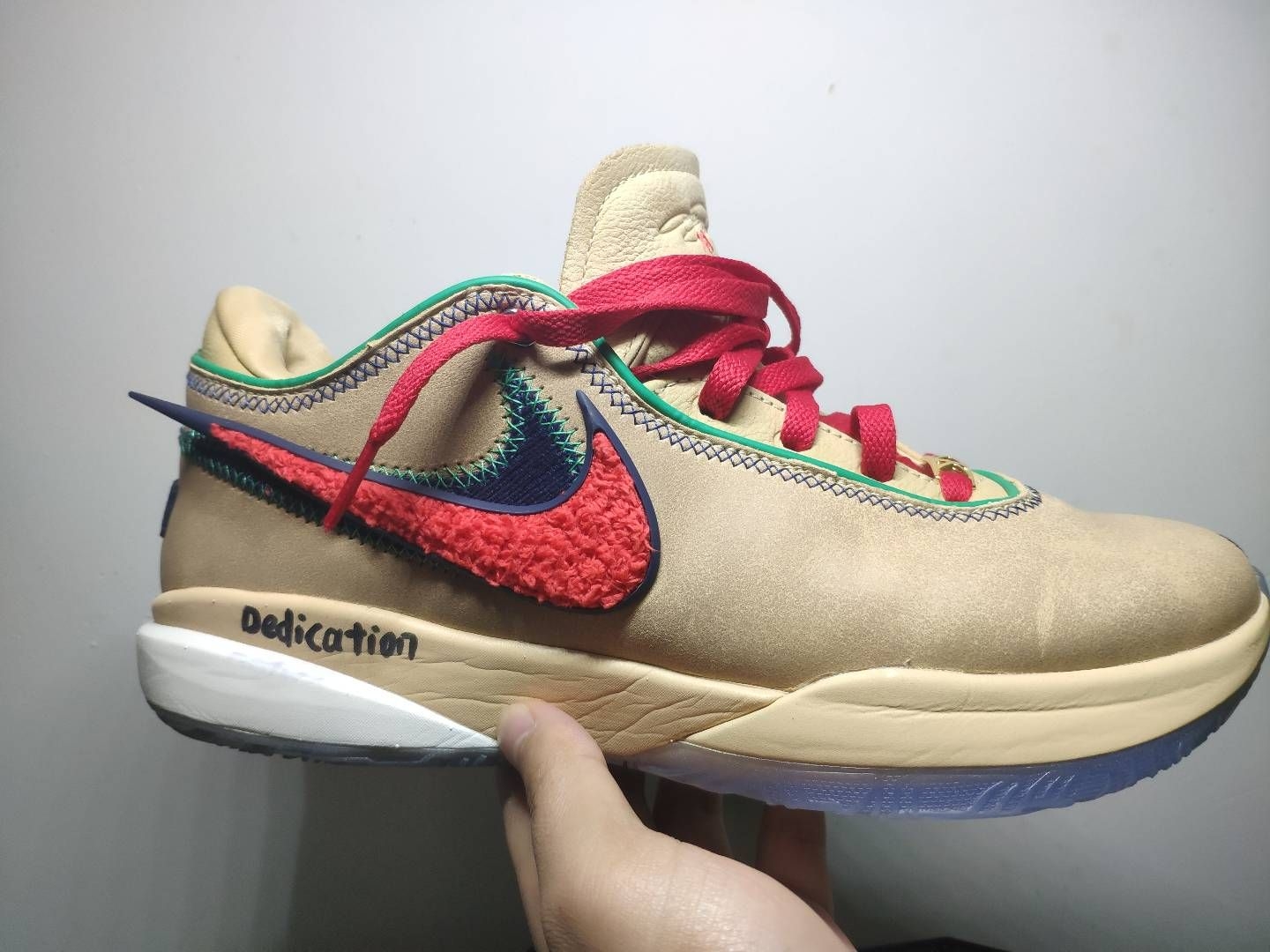 LBJ20
