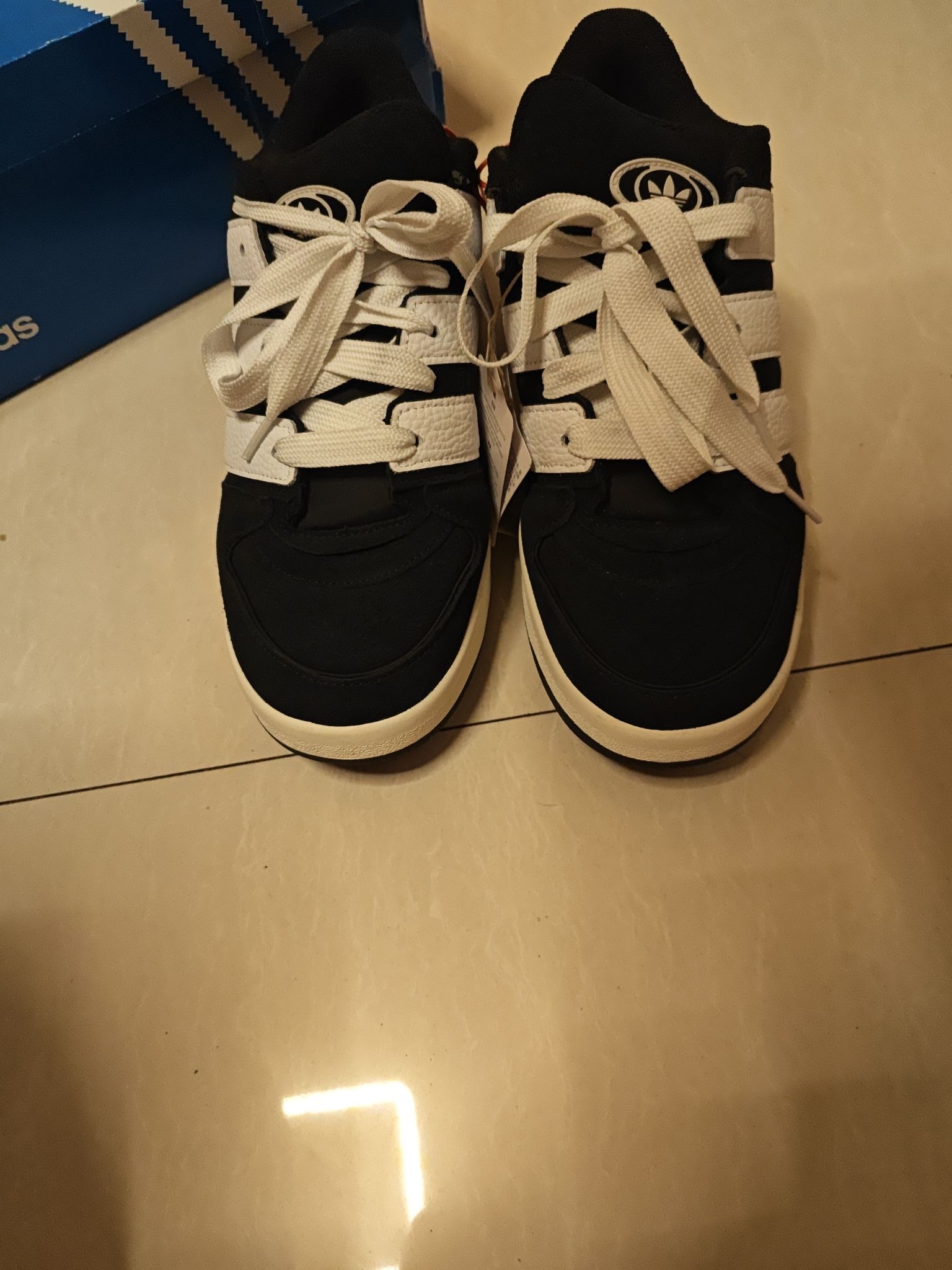 200多的阿迪，性价比首选