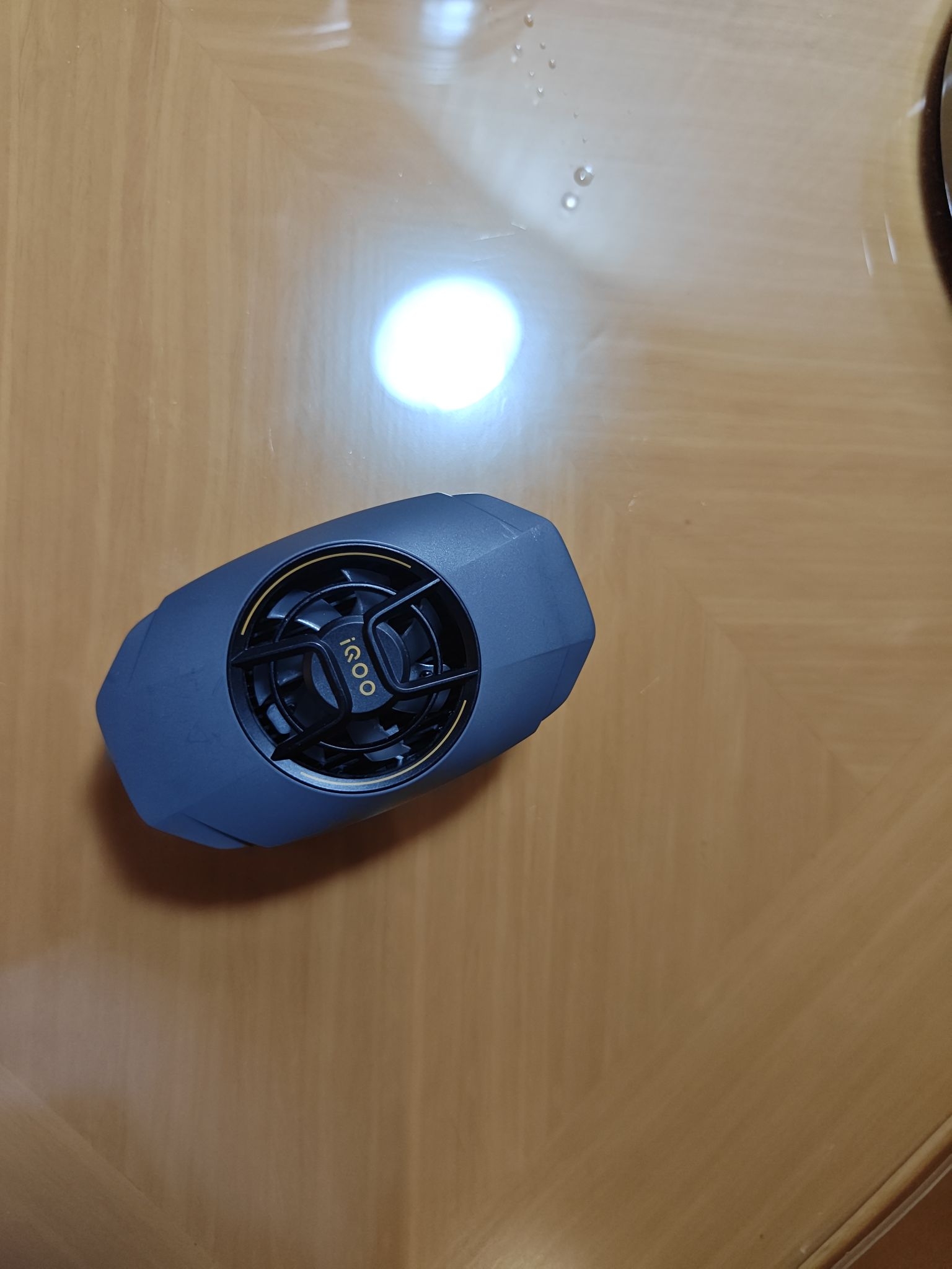 iQOO散背夹