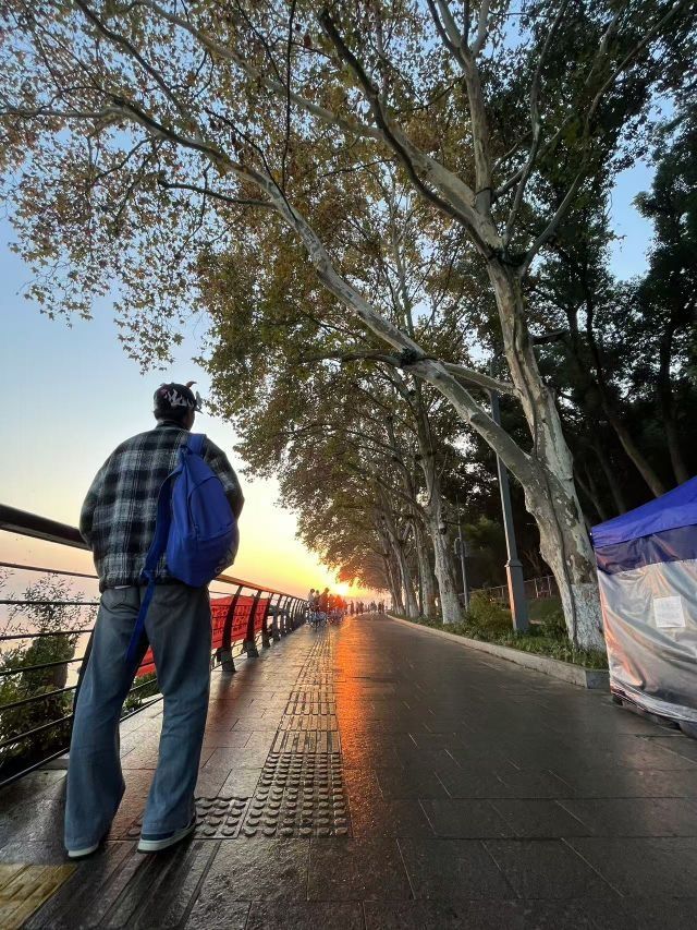 一起来凌波门看日出吧