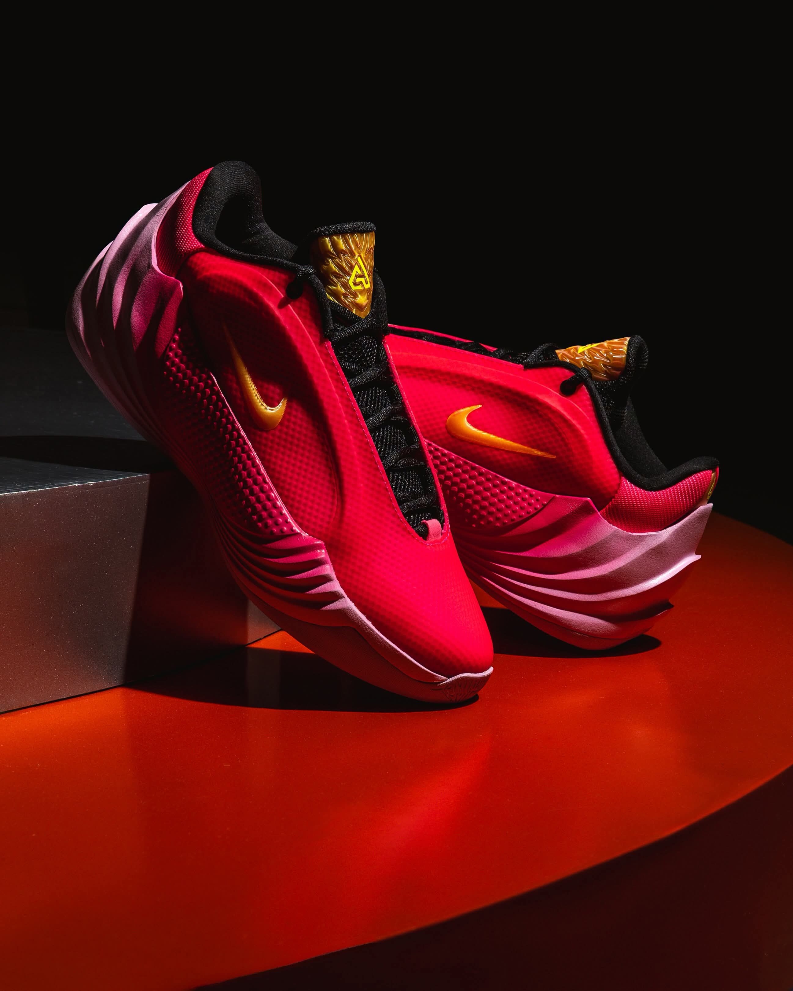 Nike Freak 8字母哥8代｜全新配置、材质深度拆解