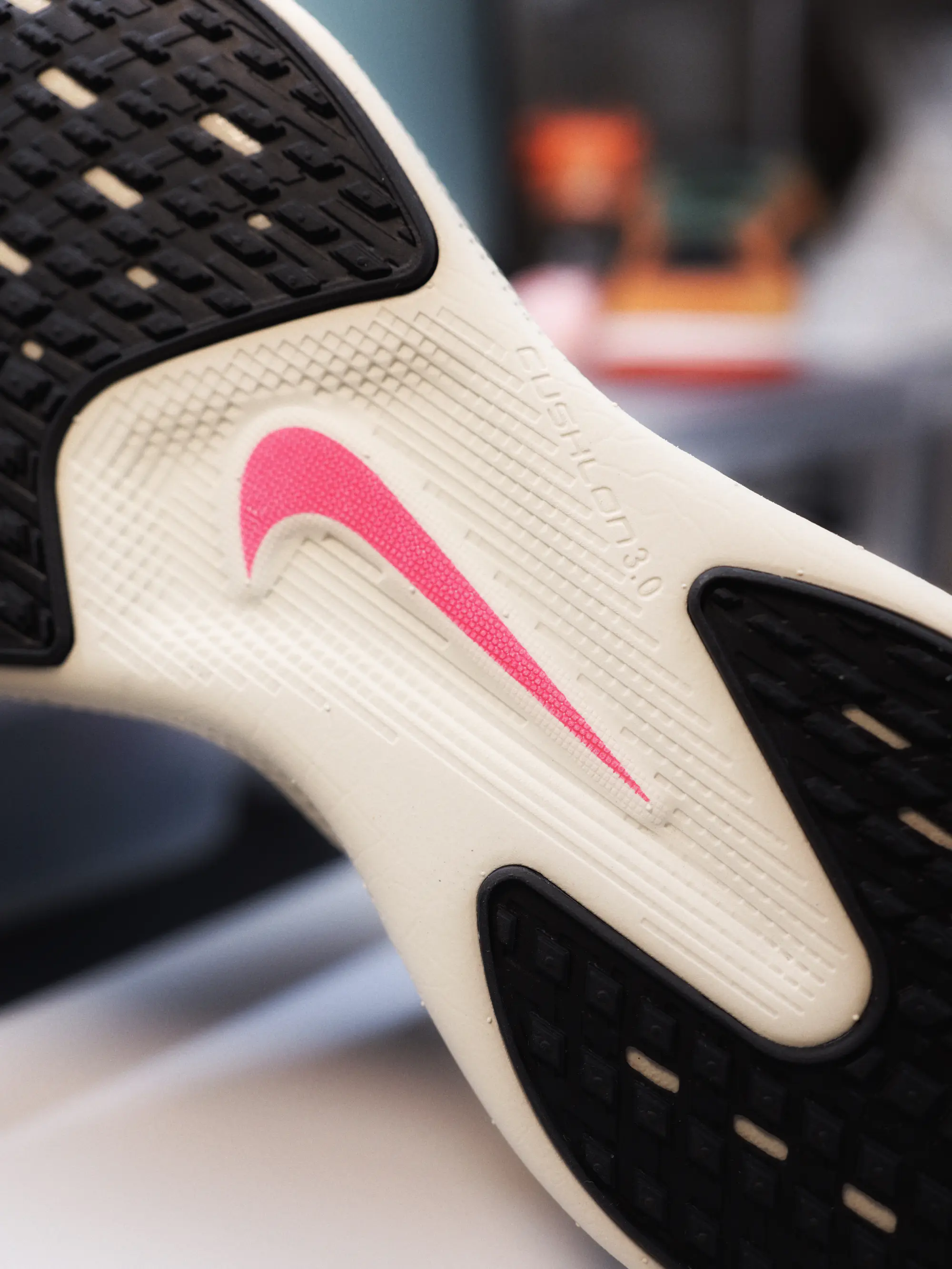 「舒适的奥义」Nike AVA X交上的答卷