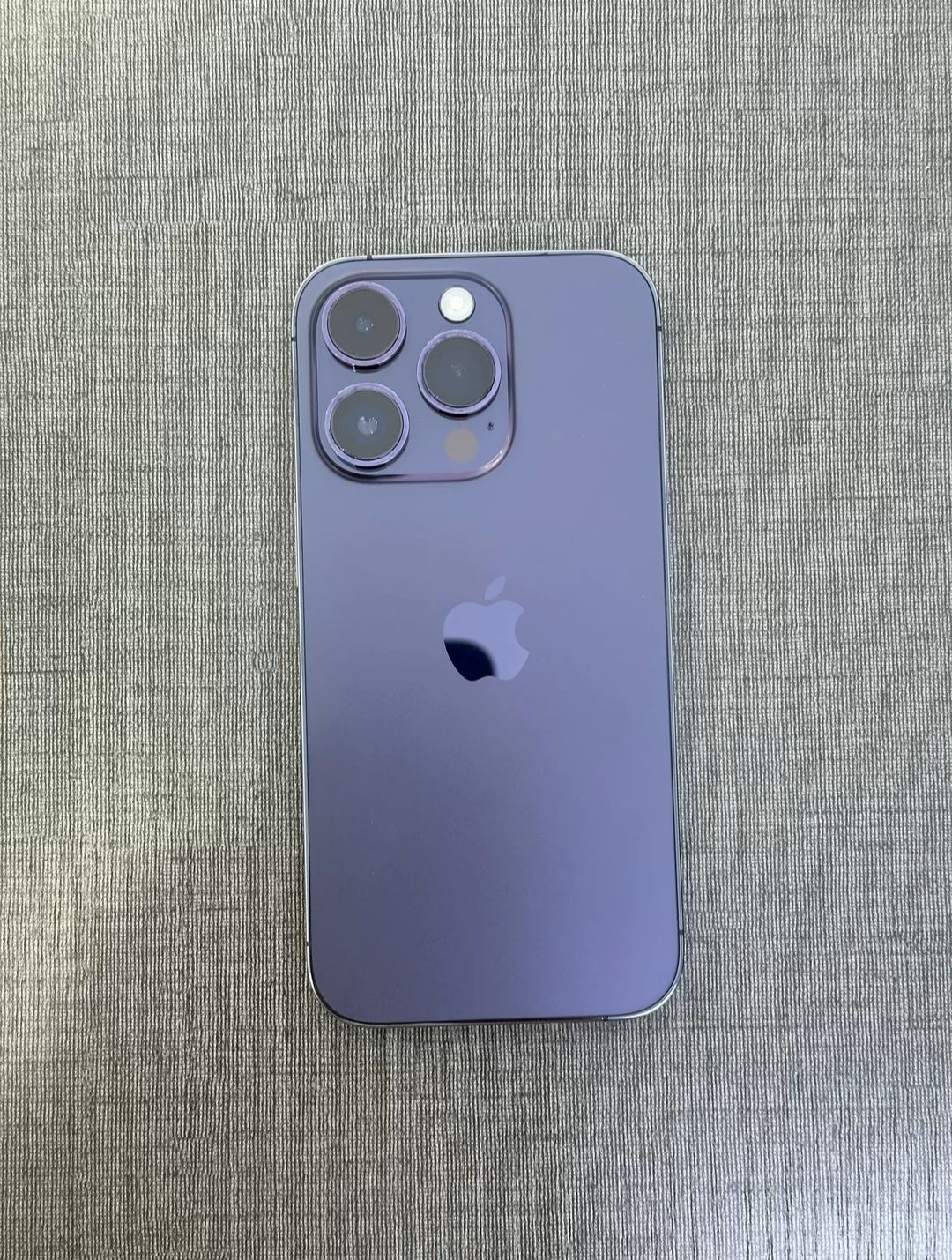  iPhone 14Pro暗夜紫到如今依旧耐看！？