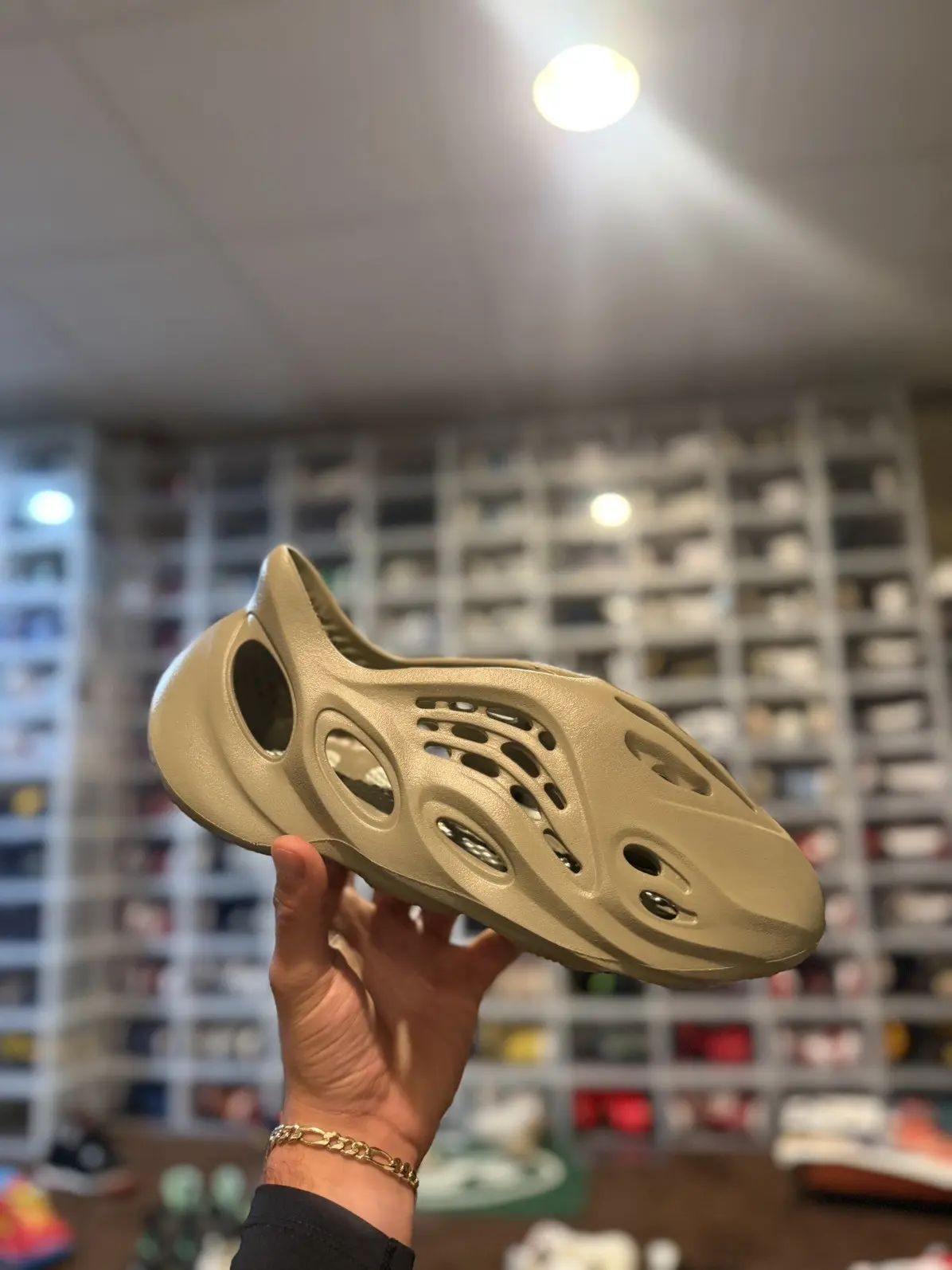 🌊Yeezy Foam Runner洞洞鞋｜夏天出门懒人神器✨