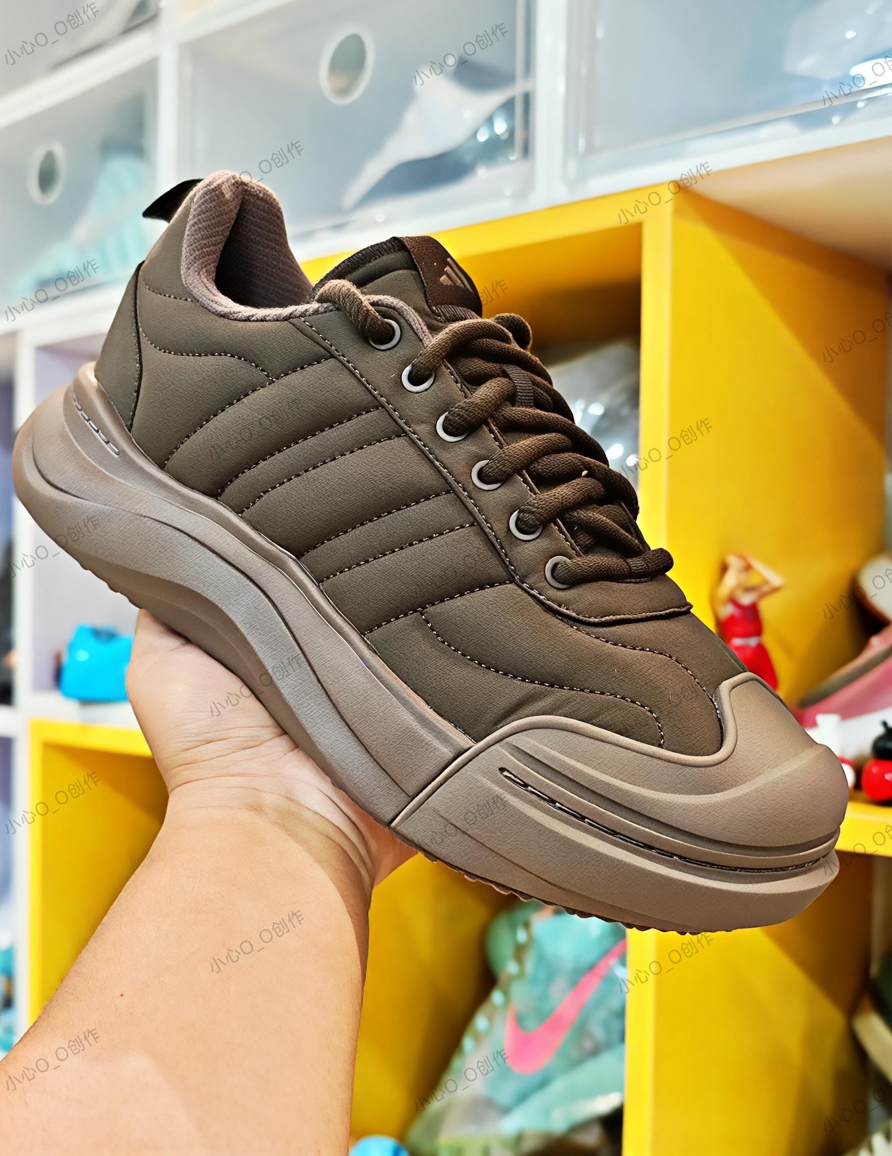 adidas MAXXPUFF 阿迪达斯 休闲厚底板鞋评测