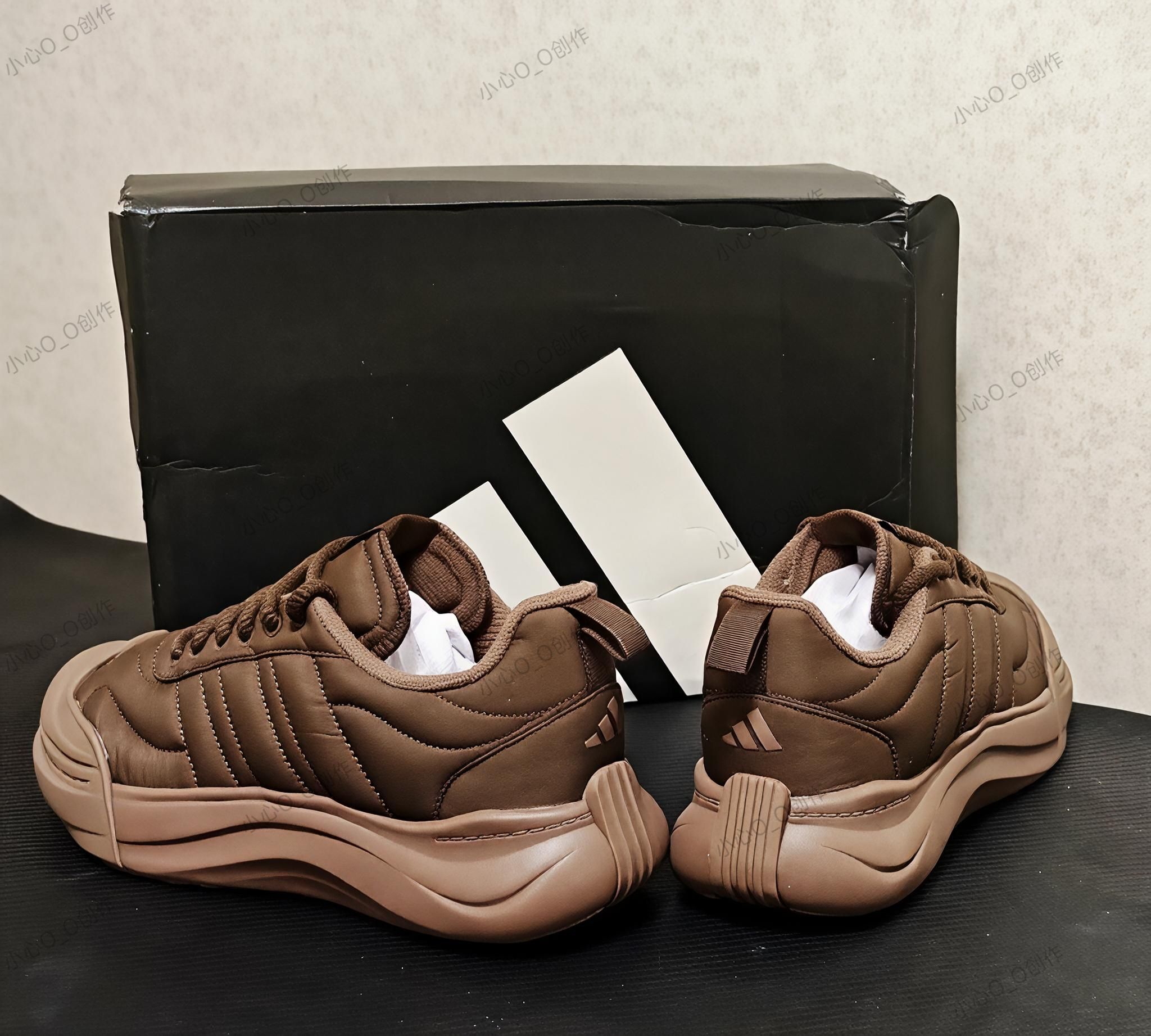 adidas MAXXPUFF 阿迪达斯 休闲厚底板鞋评测