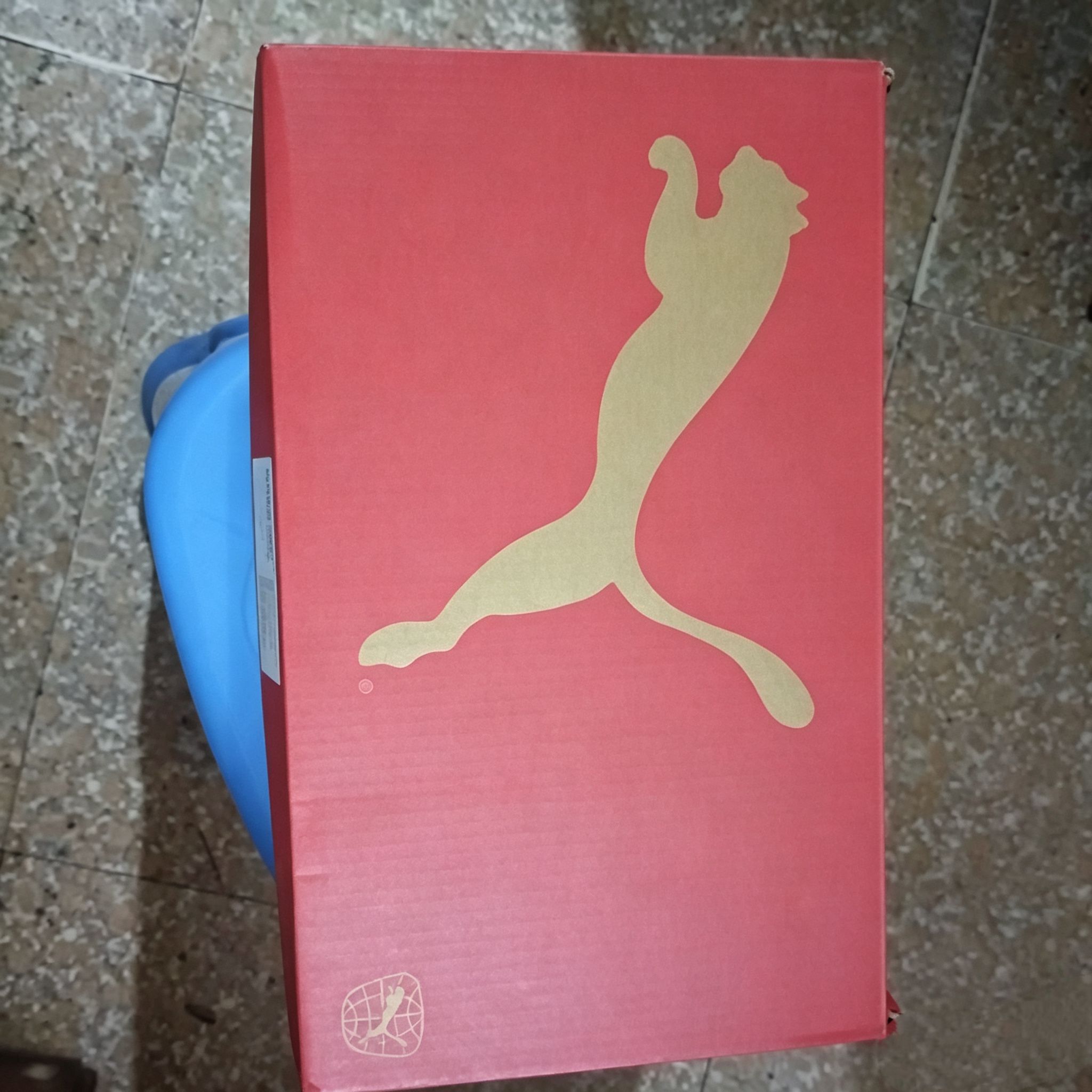 PUMA红德训｜复古红真的太有氛围感了​