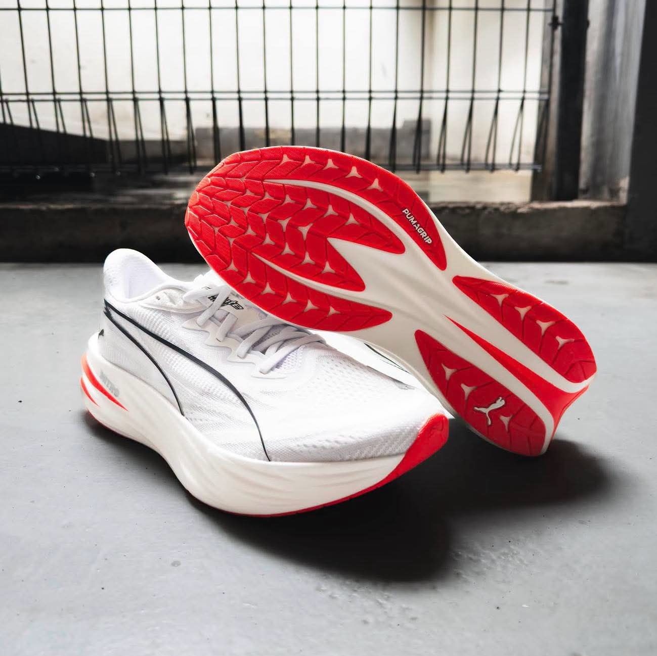 PUMA Deviate Pure NITRO｜白红全能竞训跑鞋全方位解析