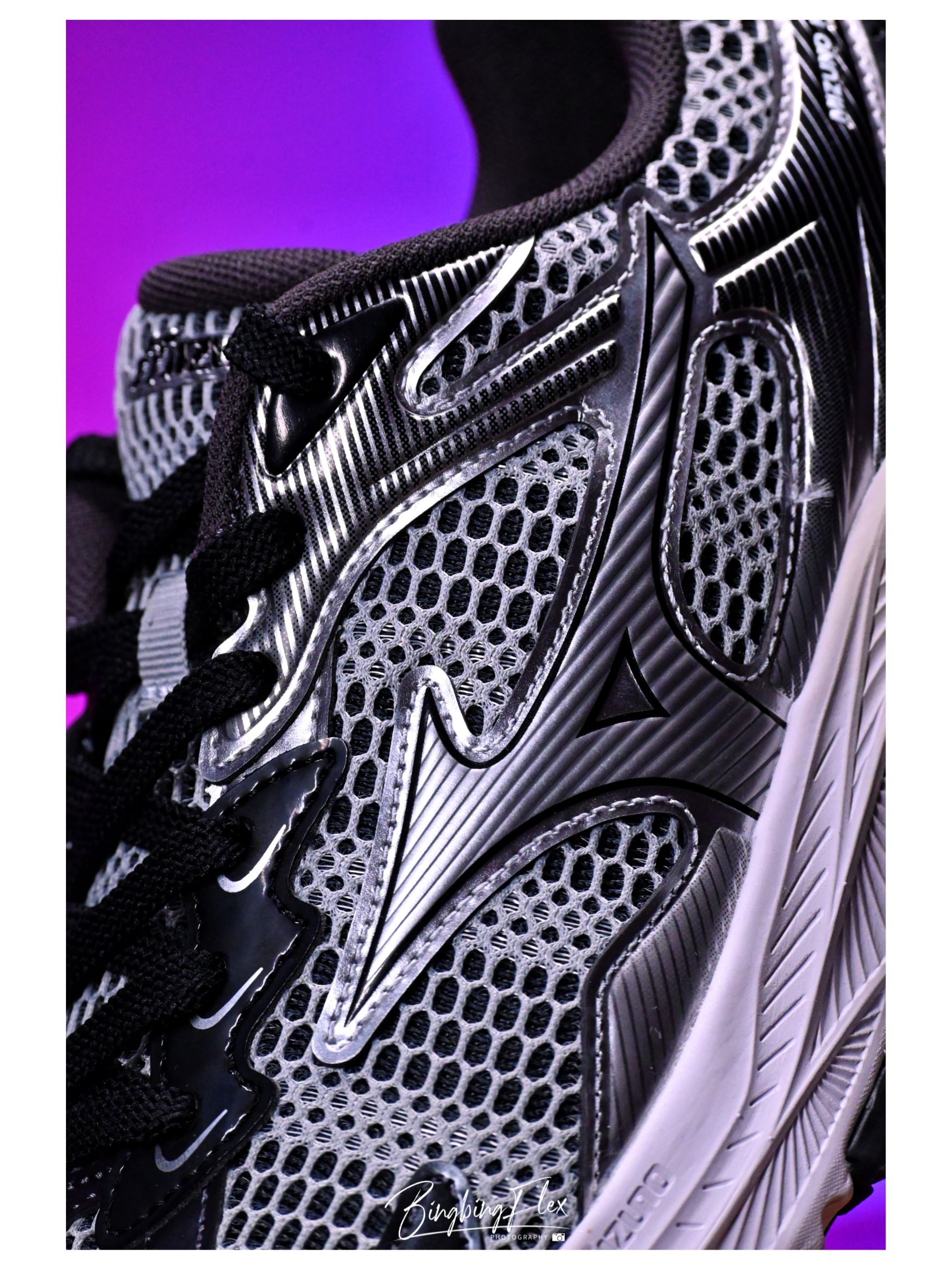 宽脚终于找到一双银色跑鞋——Mizuno Racer S