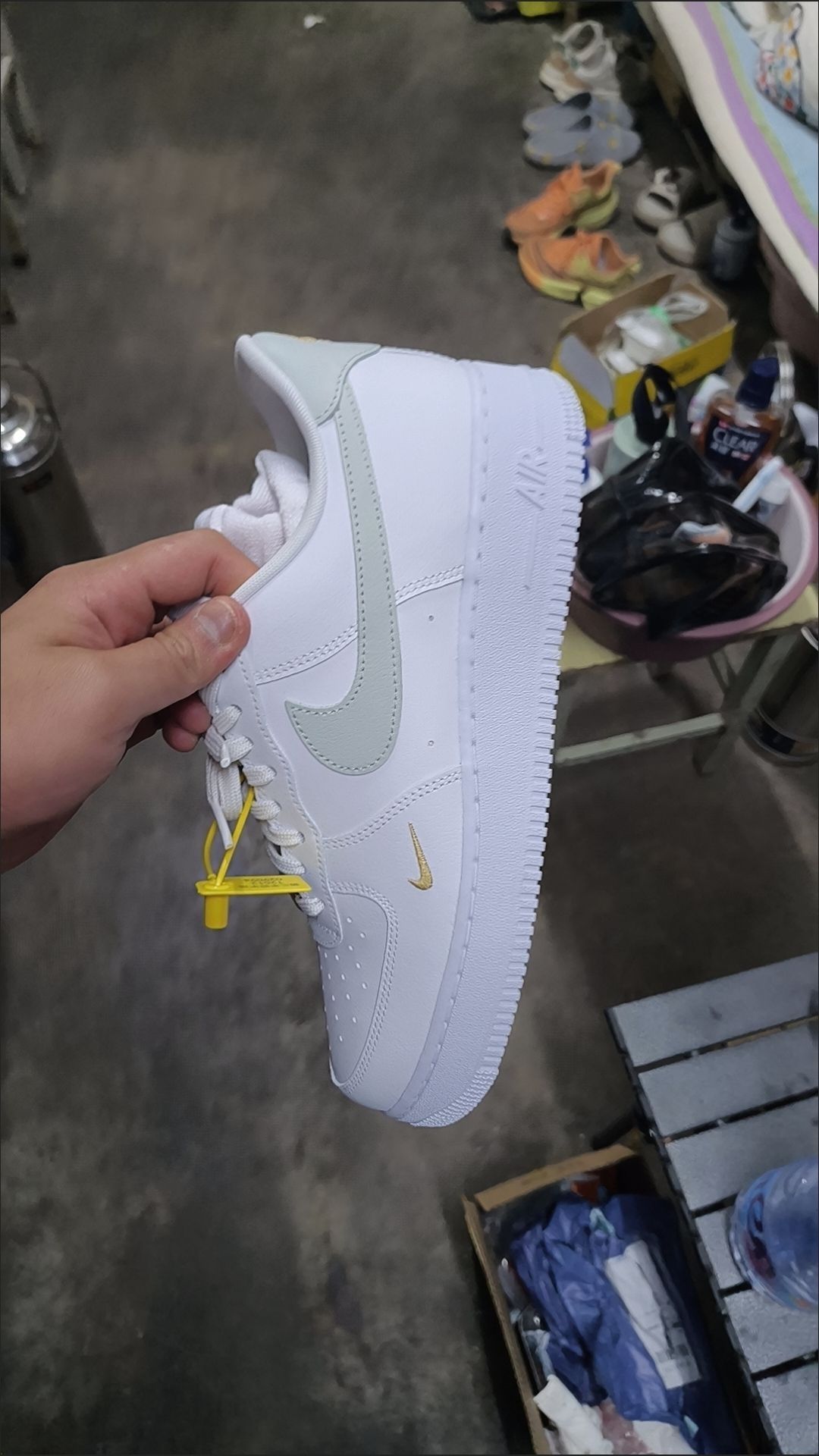 👟球鞋名称：Air force1

📌是