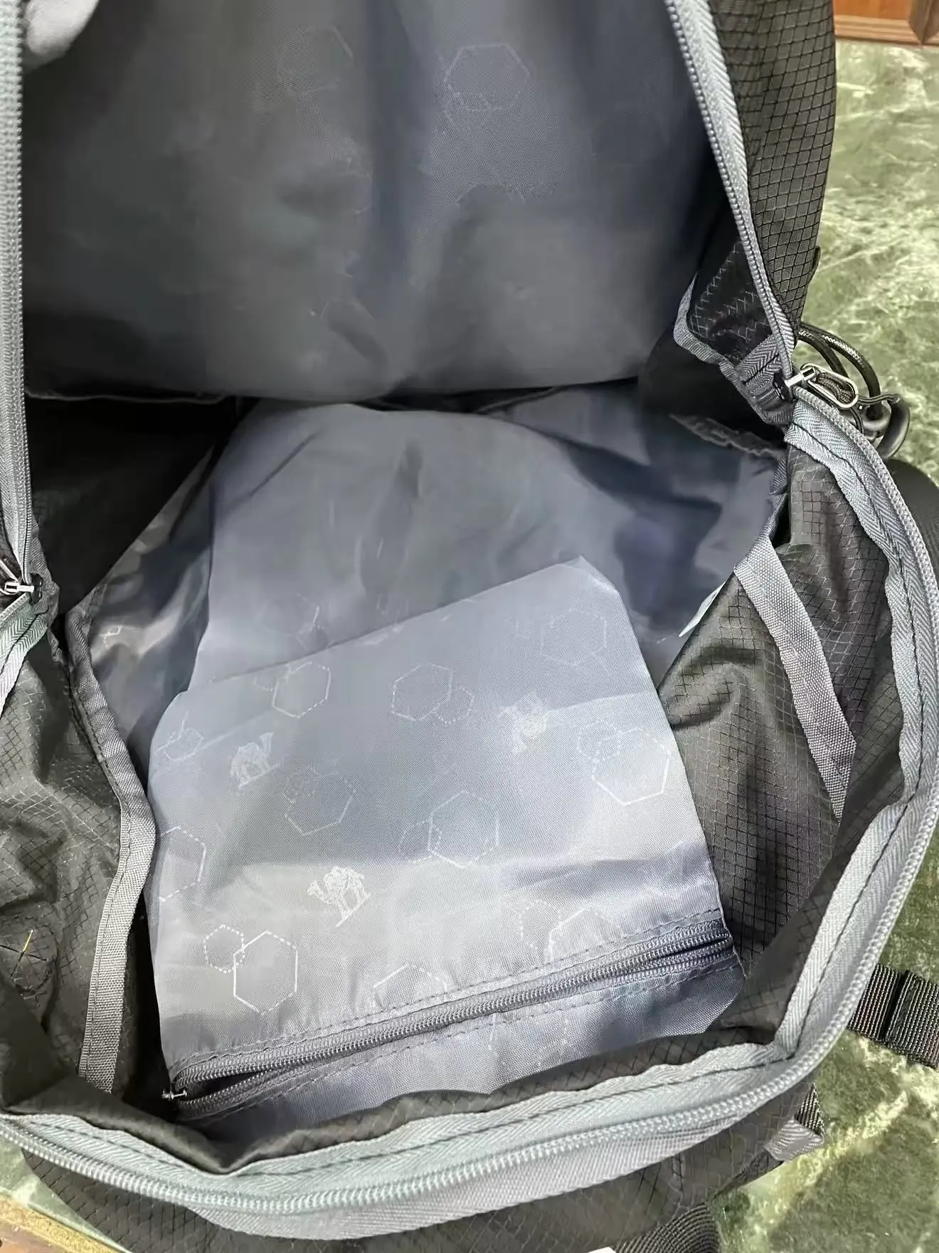 运动女孩必备去健身房被问了八百次的背包