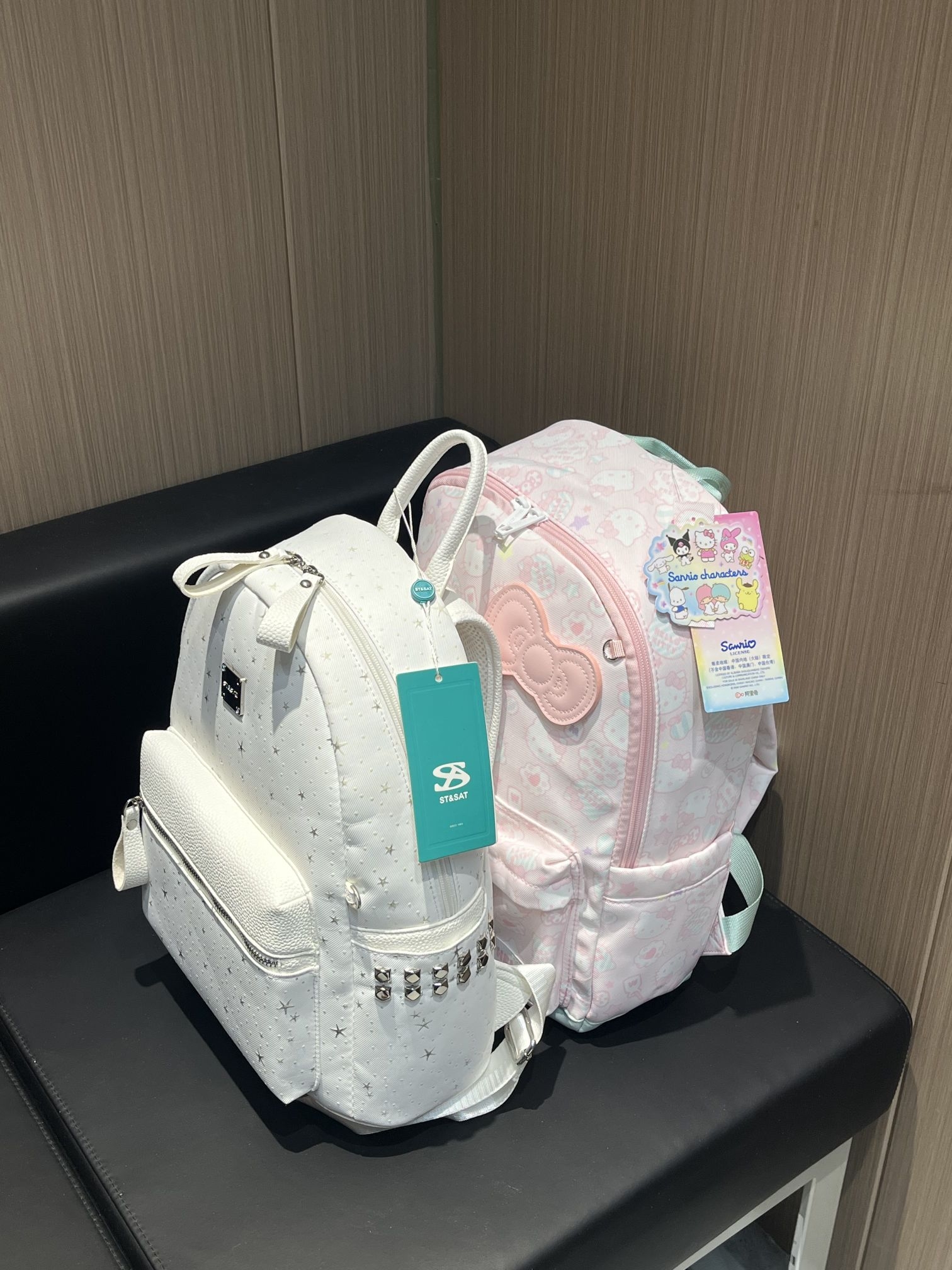 沃趣‼️介两个双肩包怎么这么好背