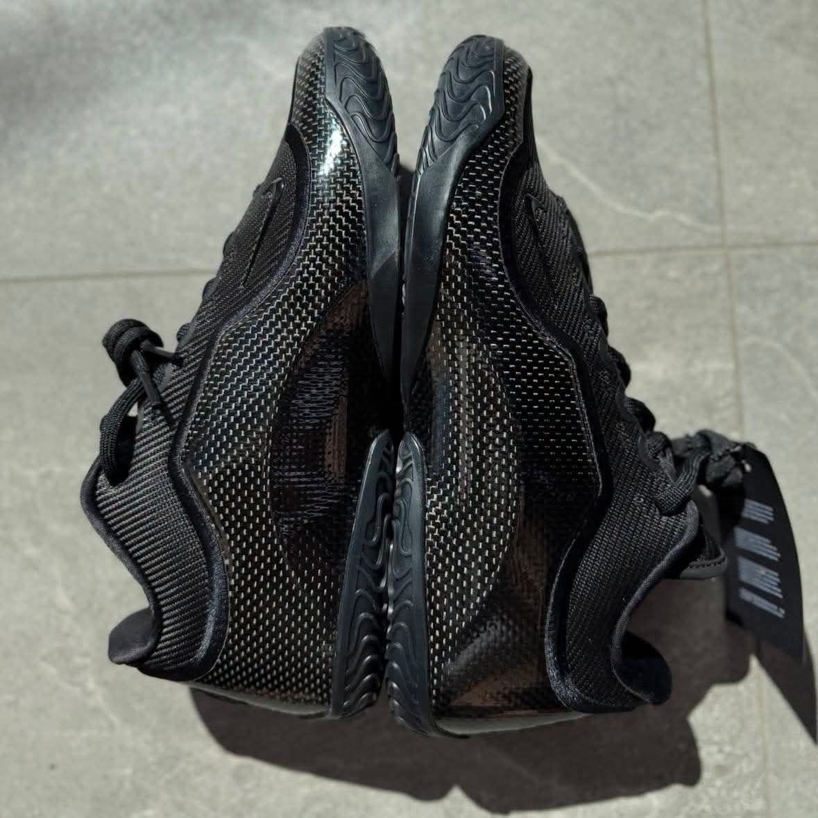 ⚫纯黑机甲｜LeBron23 全黑碳纤维 詹姆斯23代全方位解析