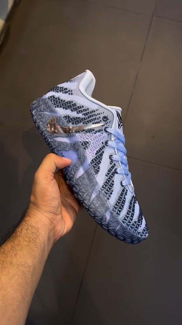 野性冰豹🐺Nike JA3莫兰特3代｜冰蓝斑纹配色实测解析