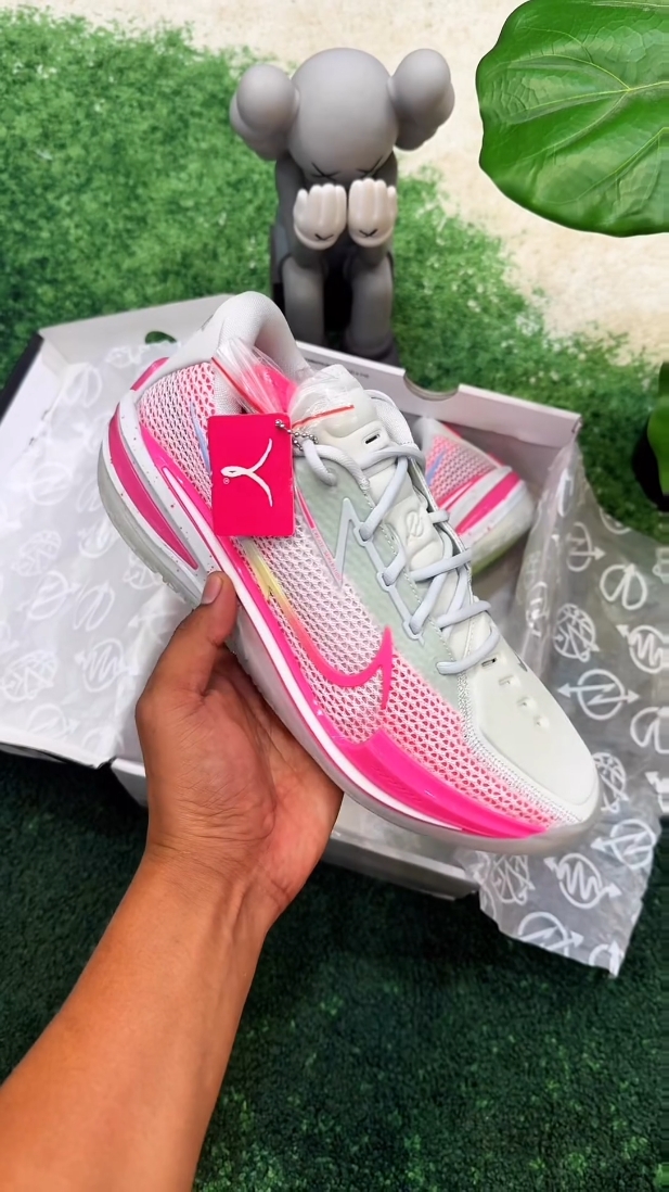 蜜桃渐变💗Nike GT Cut 樱花粉实战篮球鞋