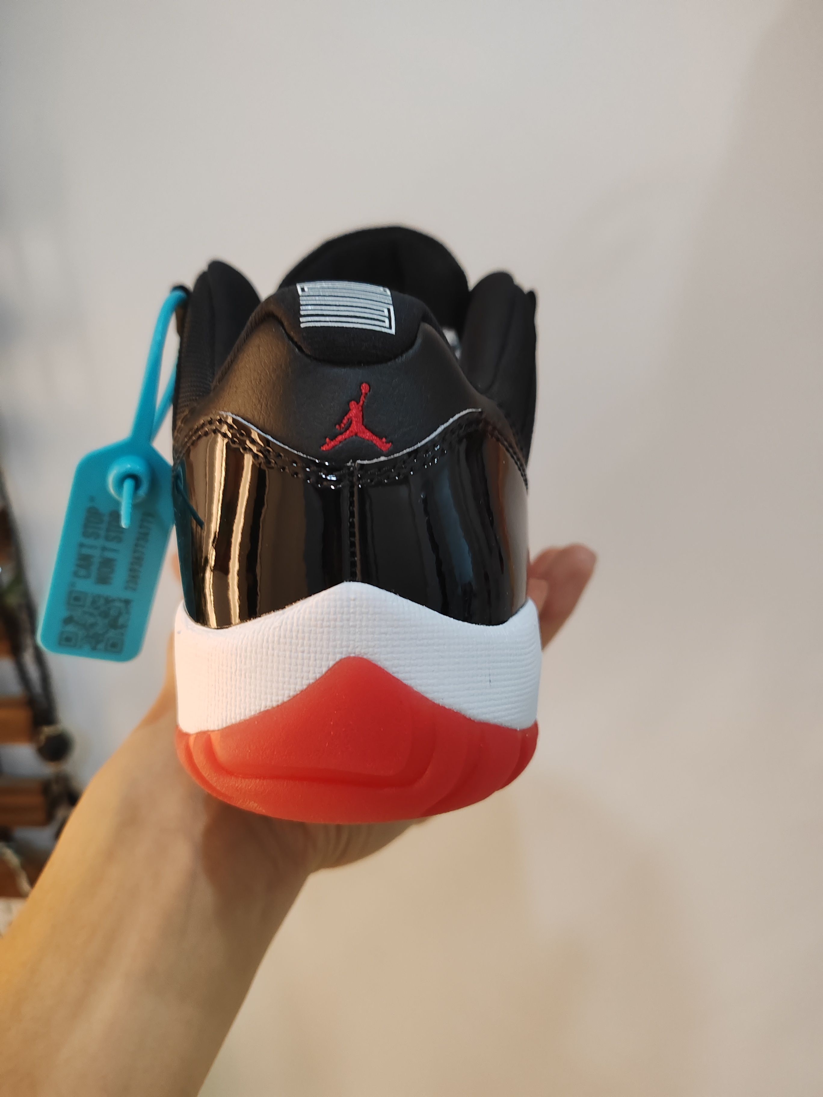 好看的低帮Aj11低帮