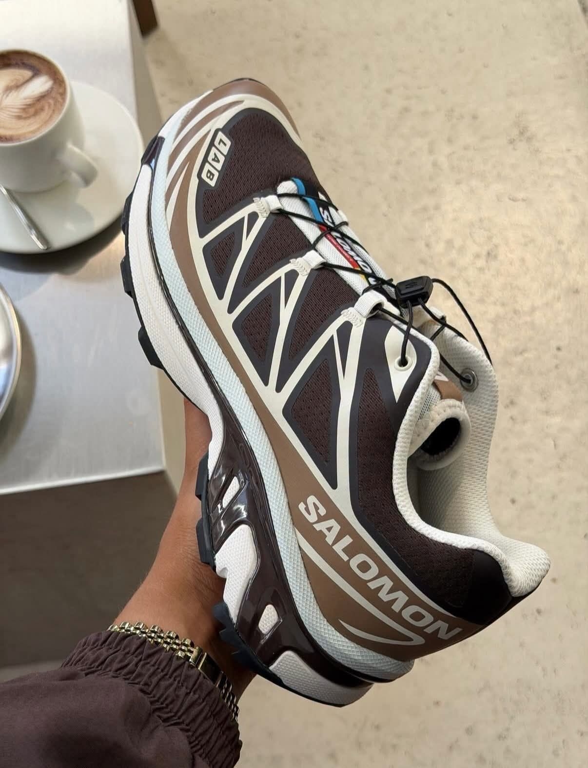 Salomon XT‑6 棕白摩卡 复古越野徒步鞋