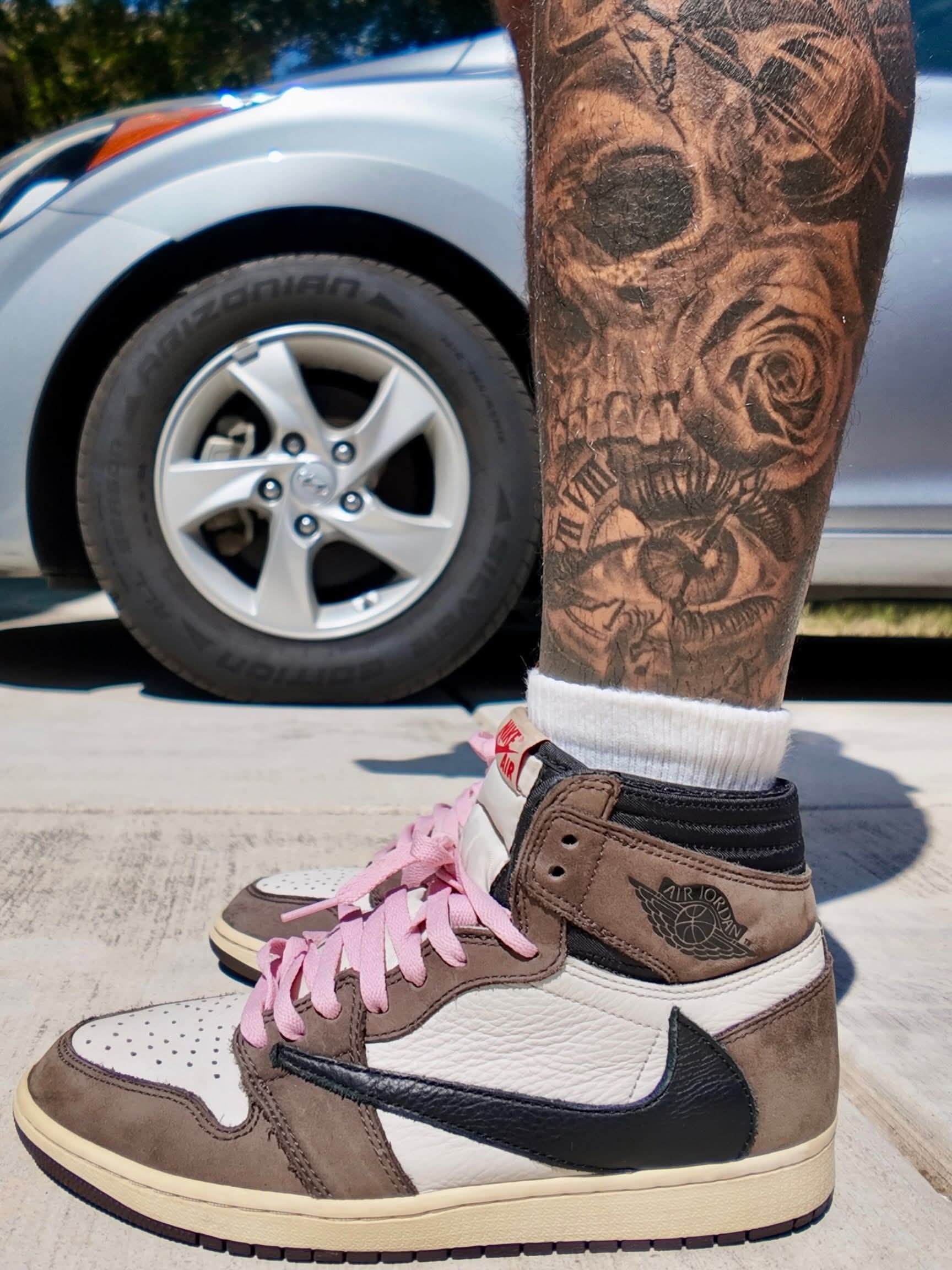 Air Jordan 1 High Travis Scott 摩卡倒钩 高帮联名
