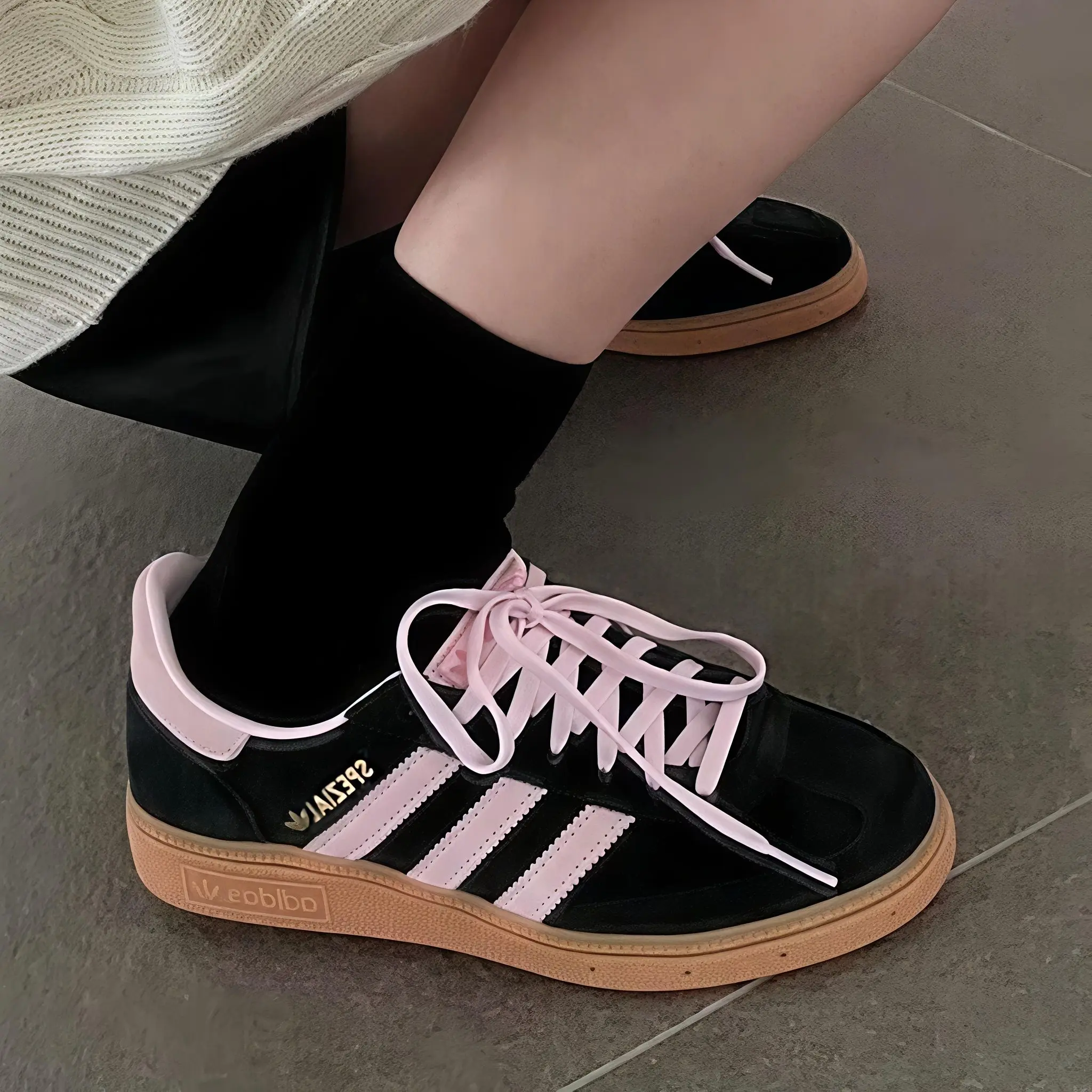 黑粉德训|甜酷复古感直接拿捏🖤💗