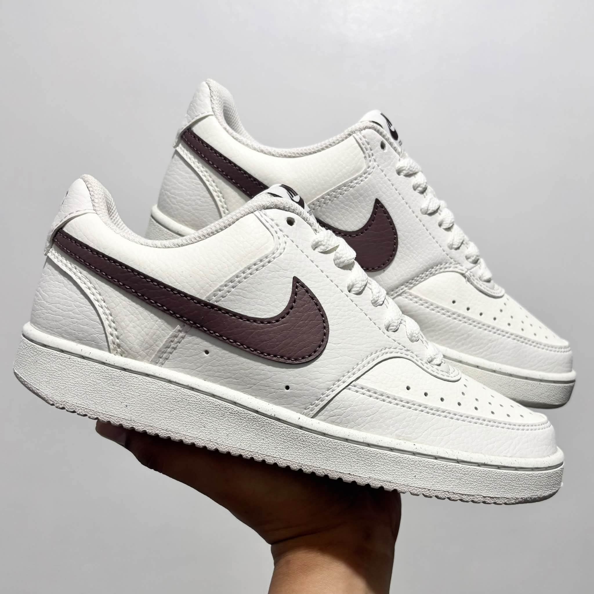 🍷Nike Court Vision Low｜米白酒红勾，温柔复古百搭板鞋