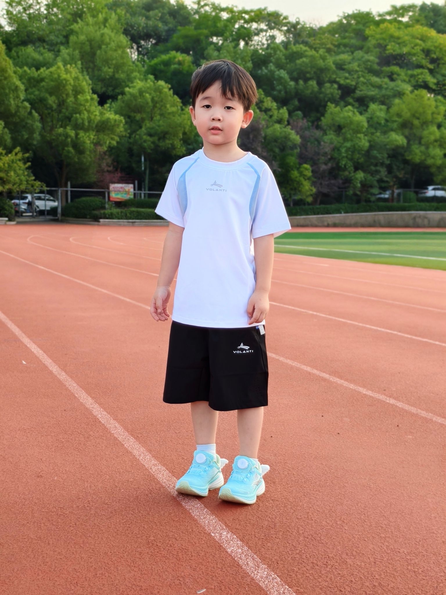 跑道活力少年|男宝全套运动三件套实测
