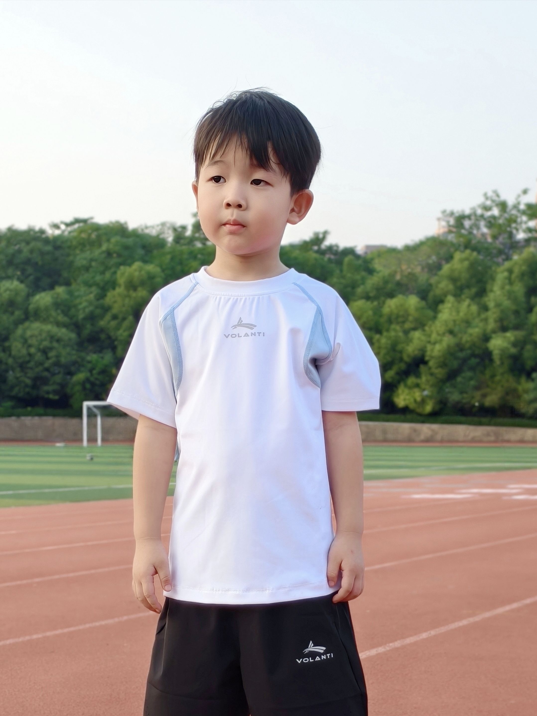 跑道活力少年|男宝全套运动三件套实测