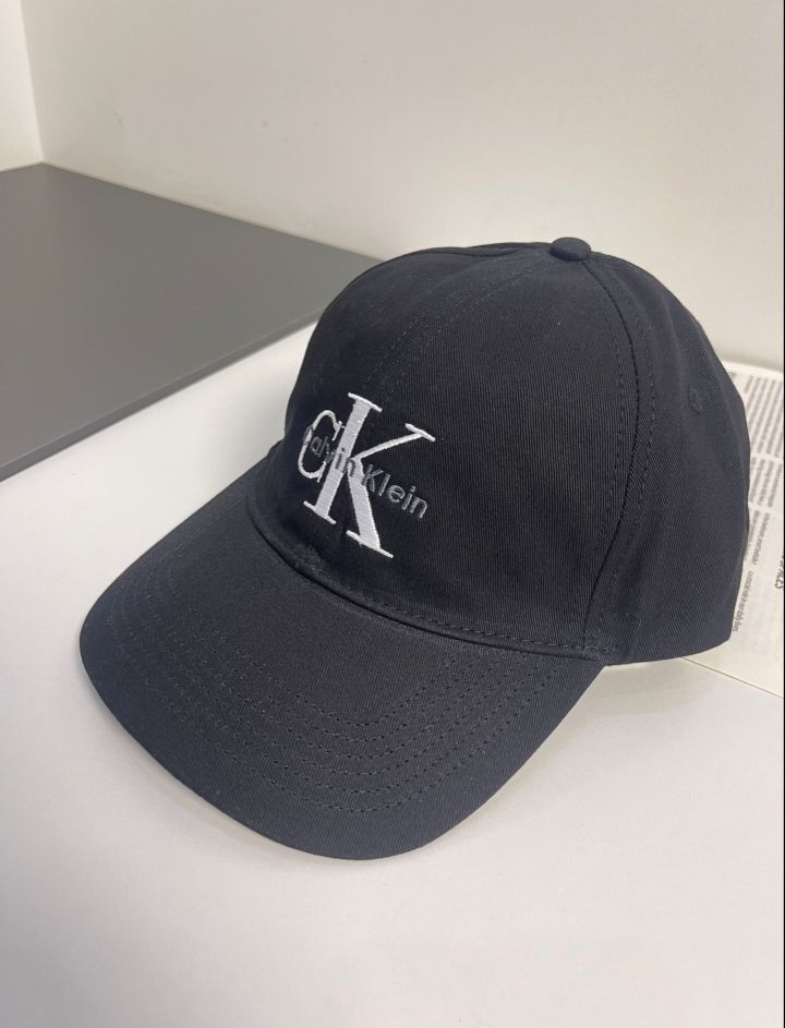 CK棒球帽｜百搭耐看日常刚需款 