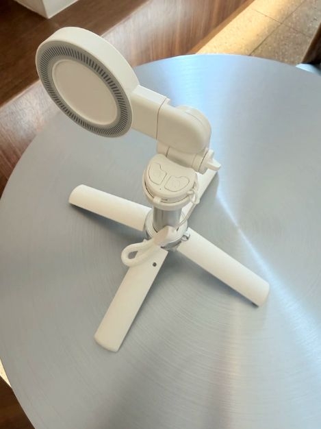 双面磁吸手机支架一贴就稳超方便