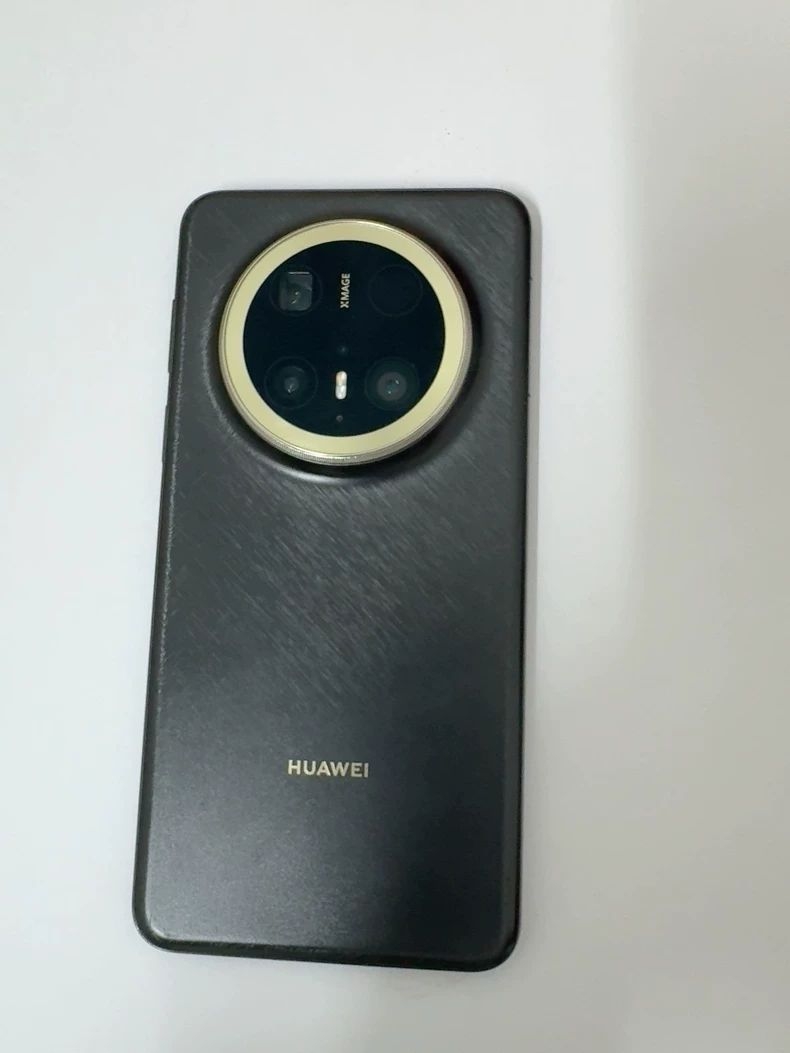 华为开始上“强度”了！麒麟9020+16GB+512GB+卫星通信，售价一跌再跌
