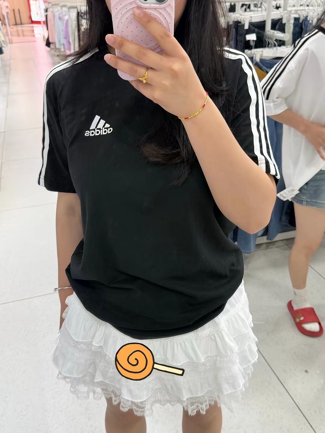 . 阿迪三条杠短袖|经典黑T,运动休闲都好搭✨. 复古运动风|adidas侧边三条杠圆领短