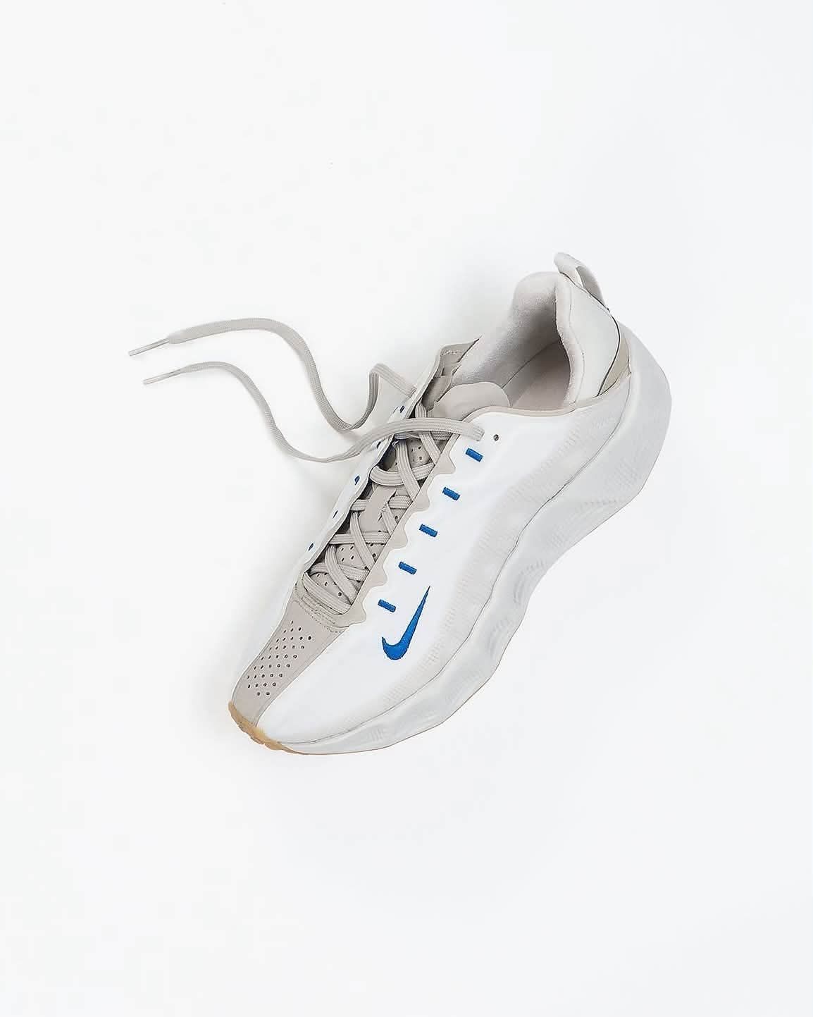 Nike React 白灰蓝 生胶底 男女轻量复古休闲慢跑鞋